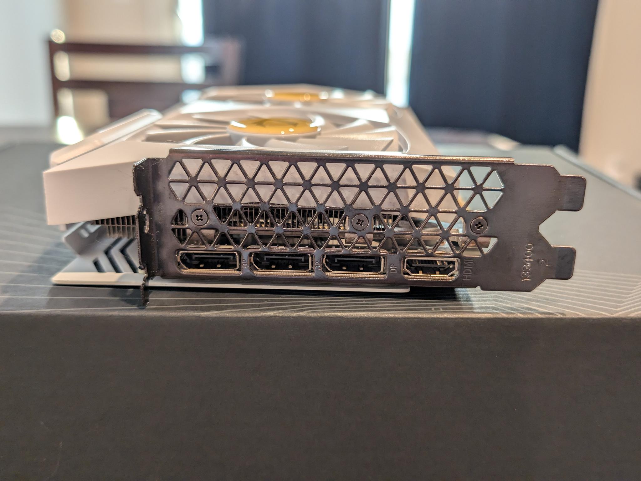 ZOTAC GAMING AMP GeForce RTX 3060 Ti LHR - Image 3