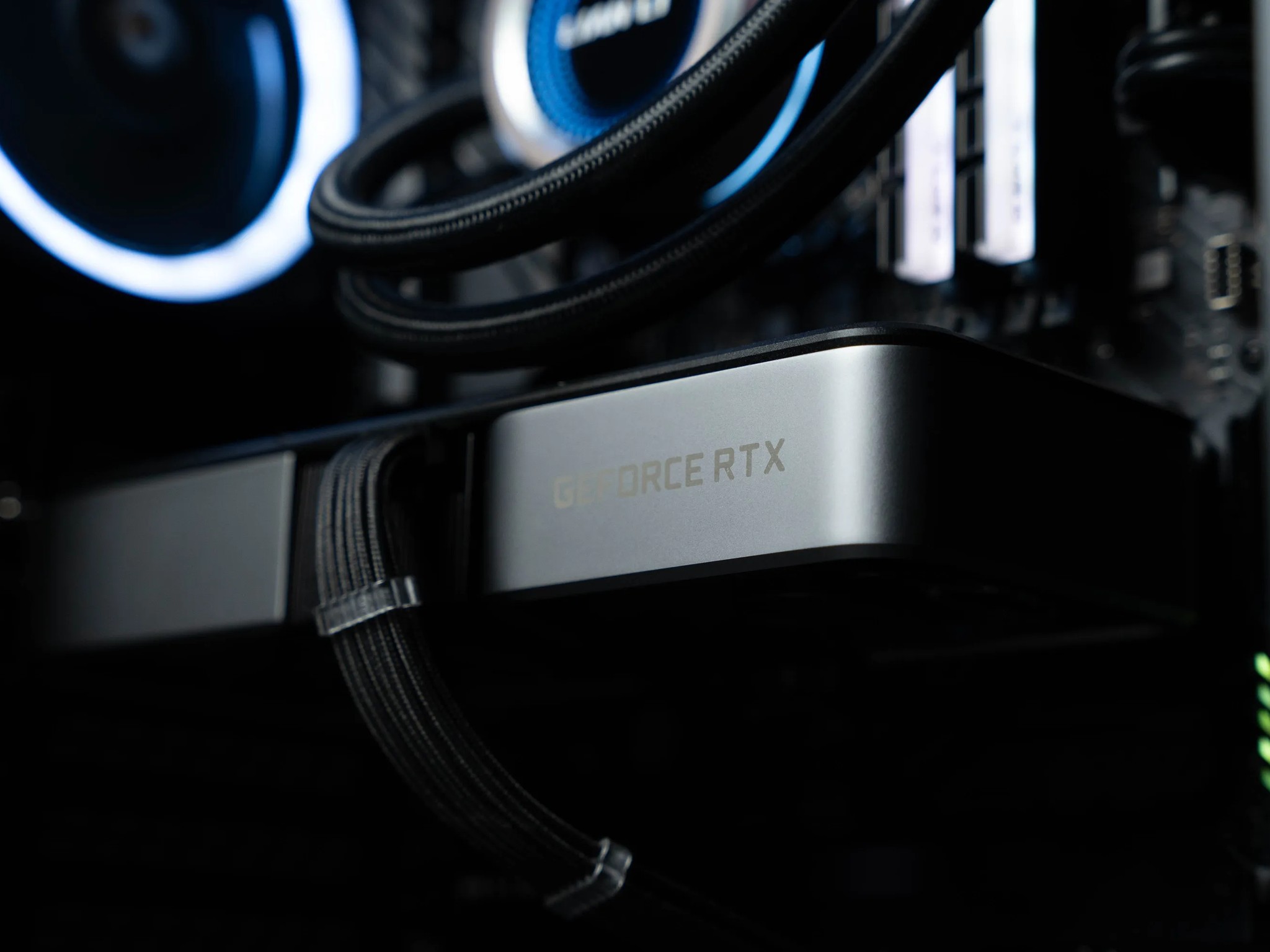 ~Afterglow~ (RTX 3070 FE | Intel i5-11600K | 32gb RAM | Bluetooth | WiFi)