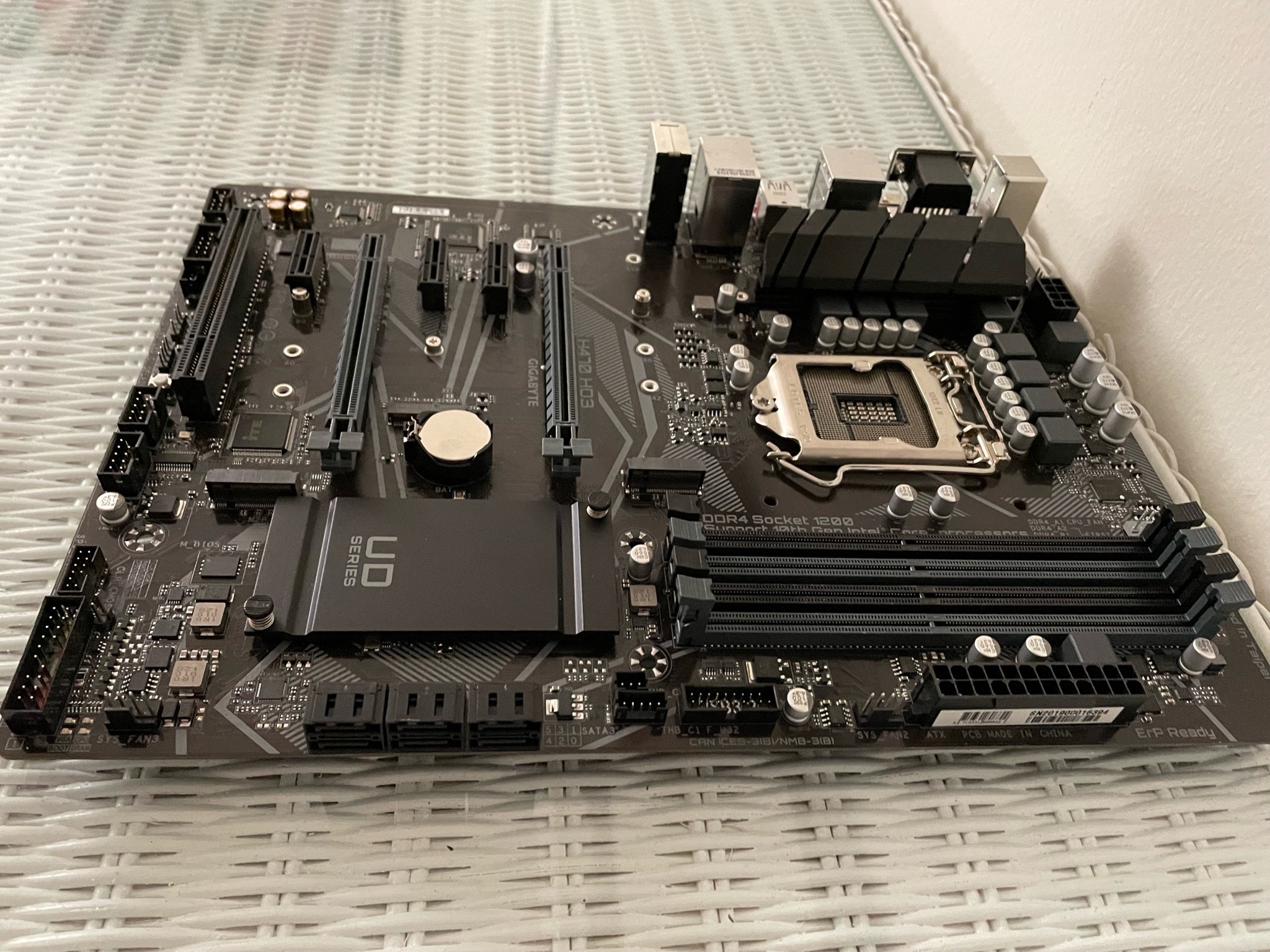 Intel H470 HD3 Ultra Durable Motherboard (With Manuals, CDs, & SSD Cables (Plus Free WiFi Card))!