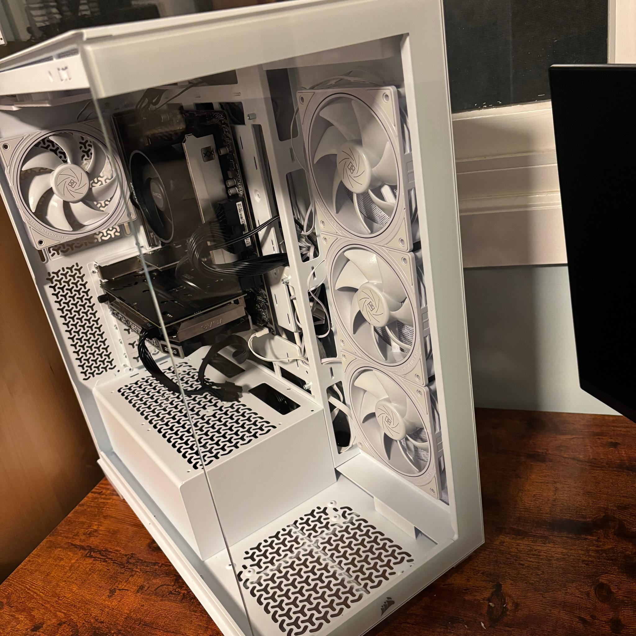 Budget Baller PC Ryzen 5 4500 • RTX 2060 • 16 GB RAM • Windows 11 • Corsair 3500X White