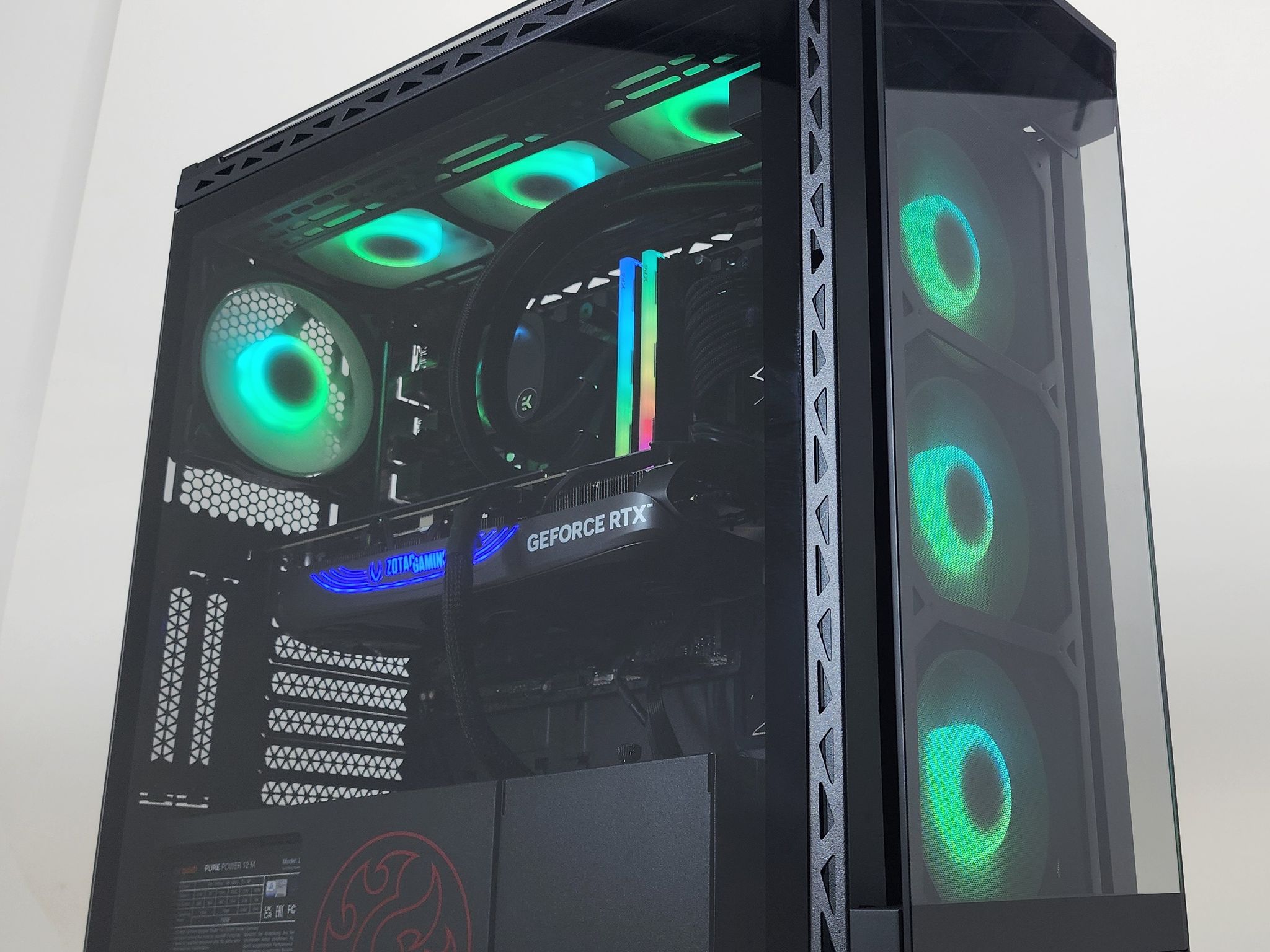 Gaming PC Ryzen 7 7800X3D 32GB RAM 1TB SSD RTX 4080 SUPER 16GB Win11 Computer