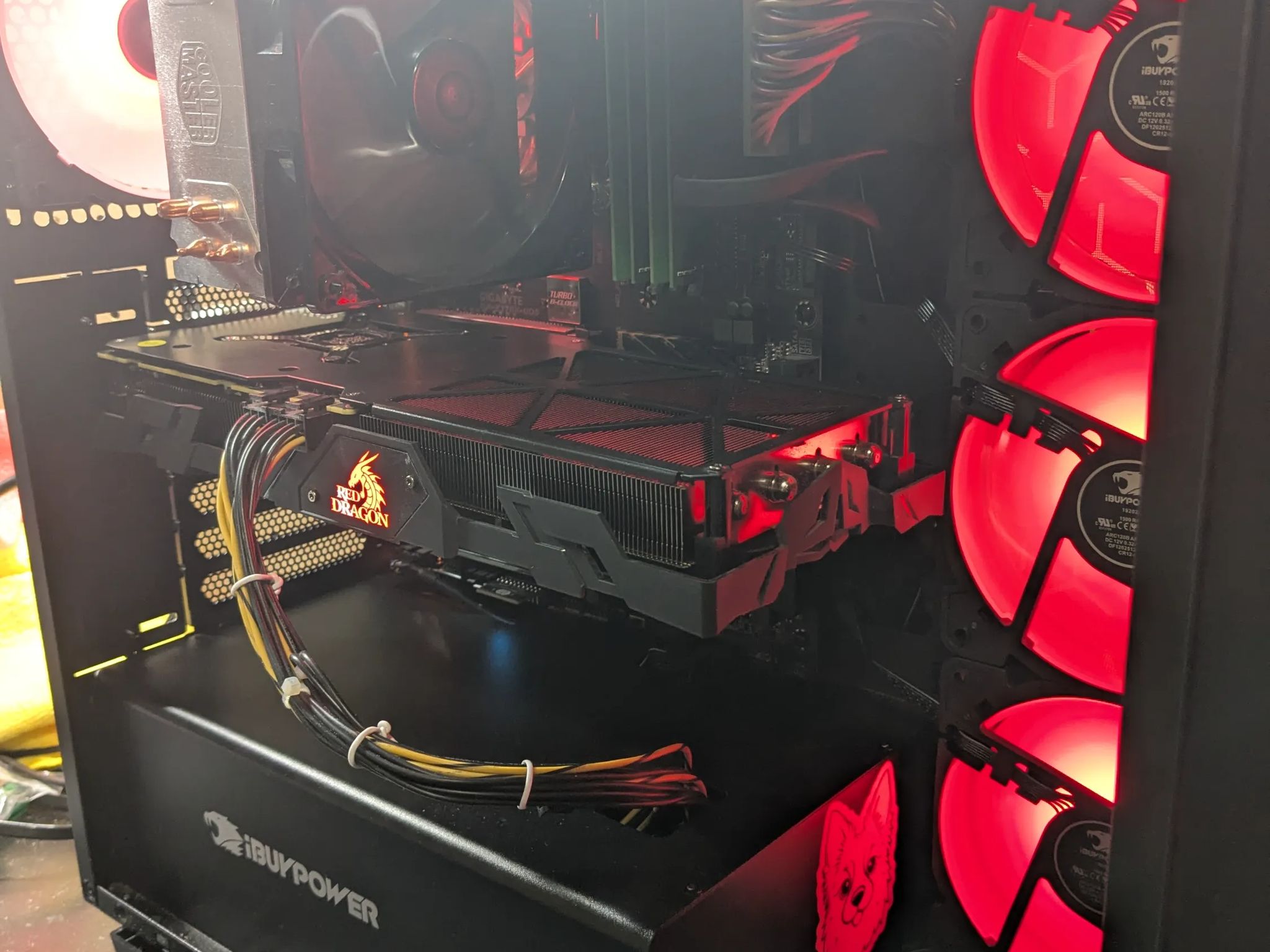Marvel Rivals Ready | 180 Day Warranty | i7-6700K, 16GB DDR4, AMD Vega 56 8GB, 500GB SSD, Win11 ,RGB