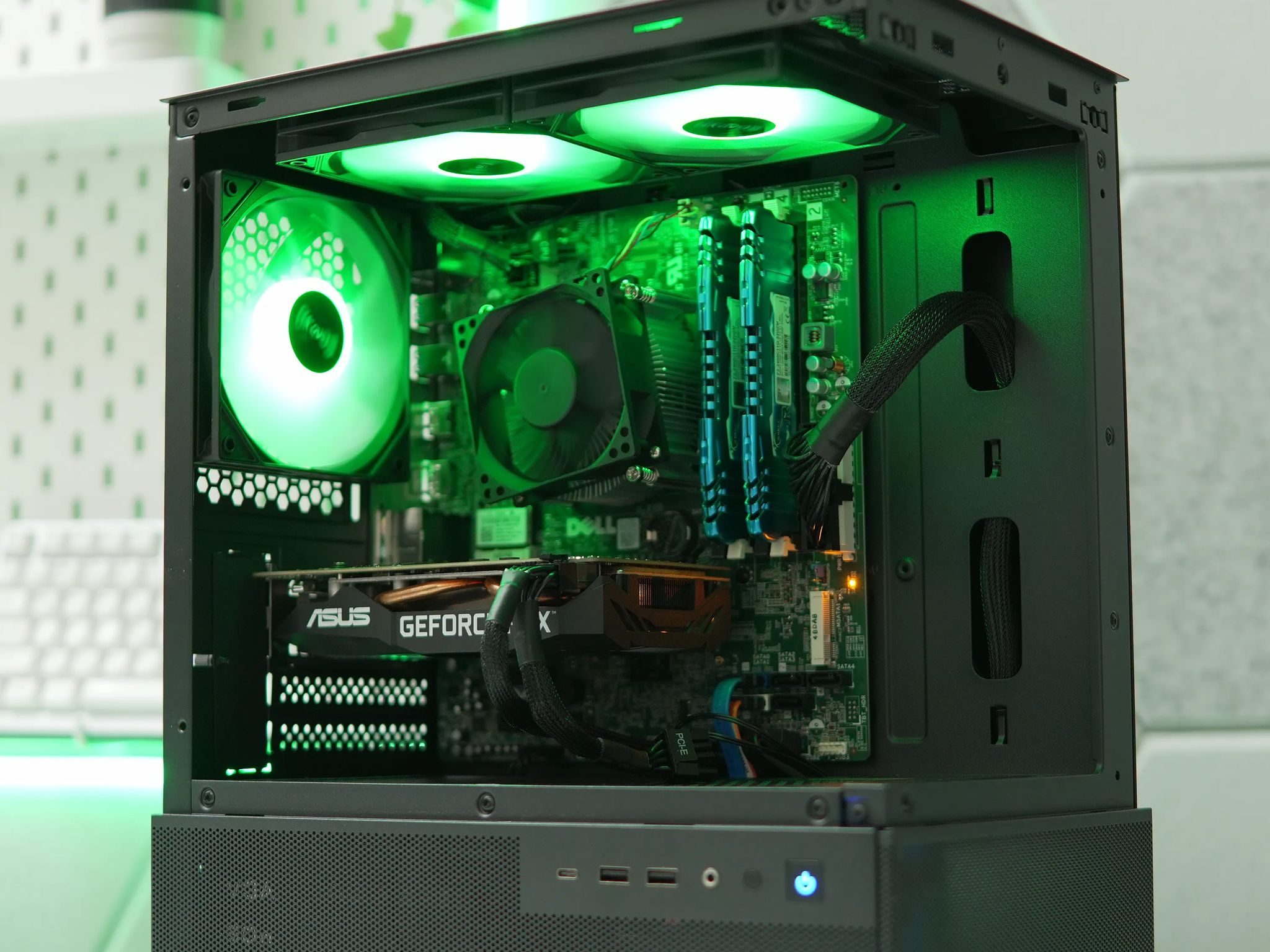 Gaming PC (Rtx 2060 + Intel i7)