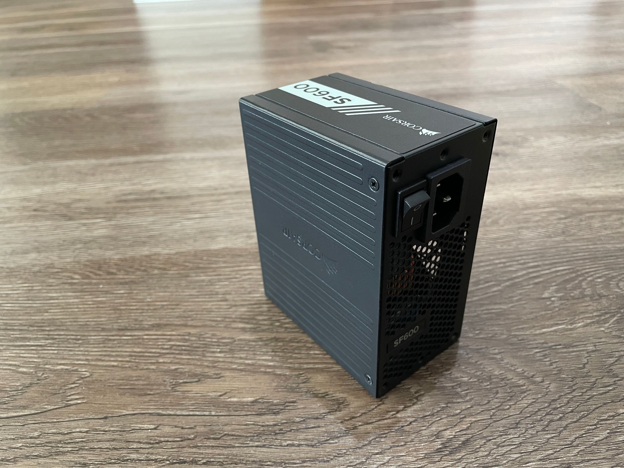 Corsair SF600 600W 80 PLUS Gold PSU