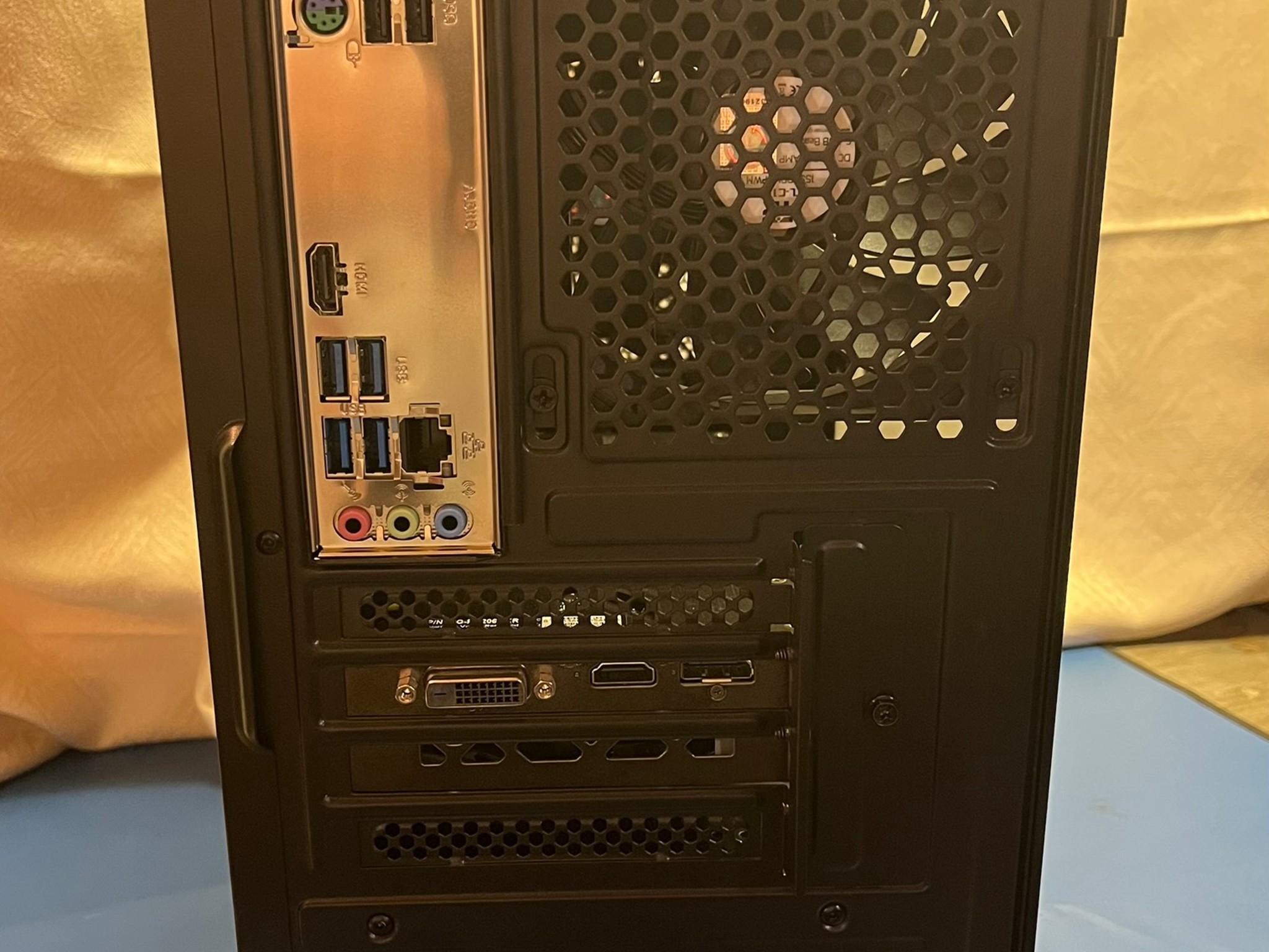 1080P Budget Gaming PC Ryzen 3 4100 EVGA RTX 2060 16GB Ram 512GB SSD