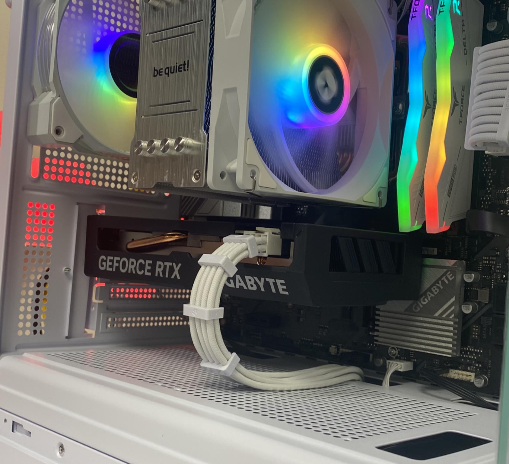 Arctic Blaze Gaming PC - Xmas Special
