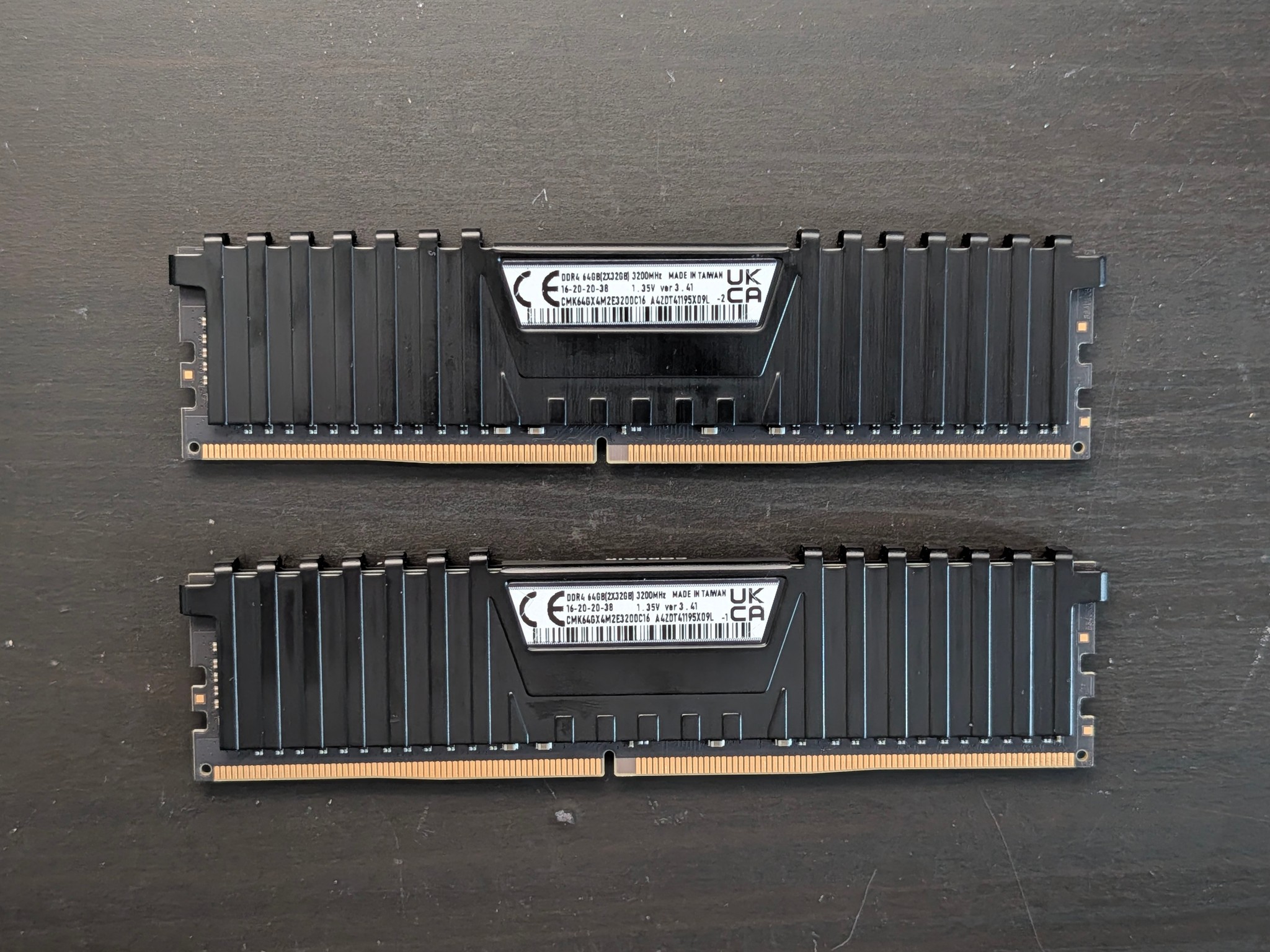 Corsair Vengeance LPX 64GB (2x32GB) RAM DDR4 3200MHz CL16 CMK64GX4M2E3200C16