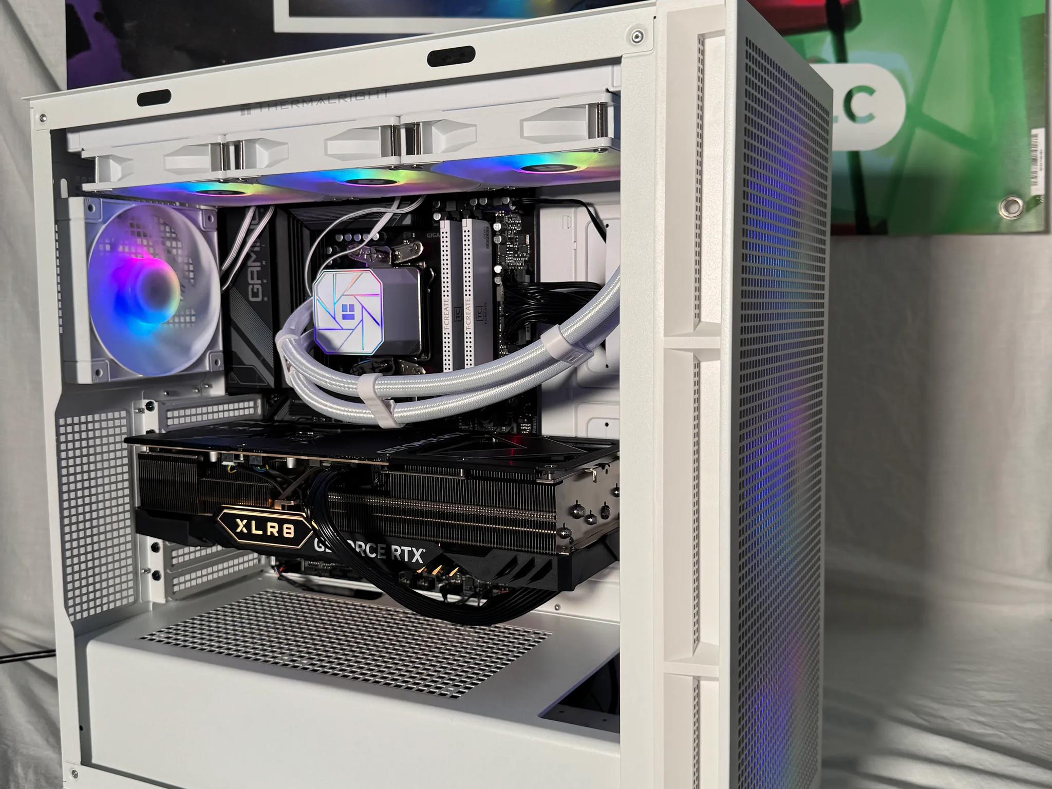 RTX 4080 Super Ryzen 7900 Gaming Flagship