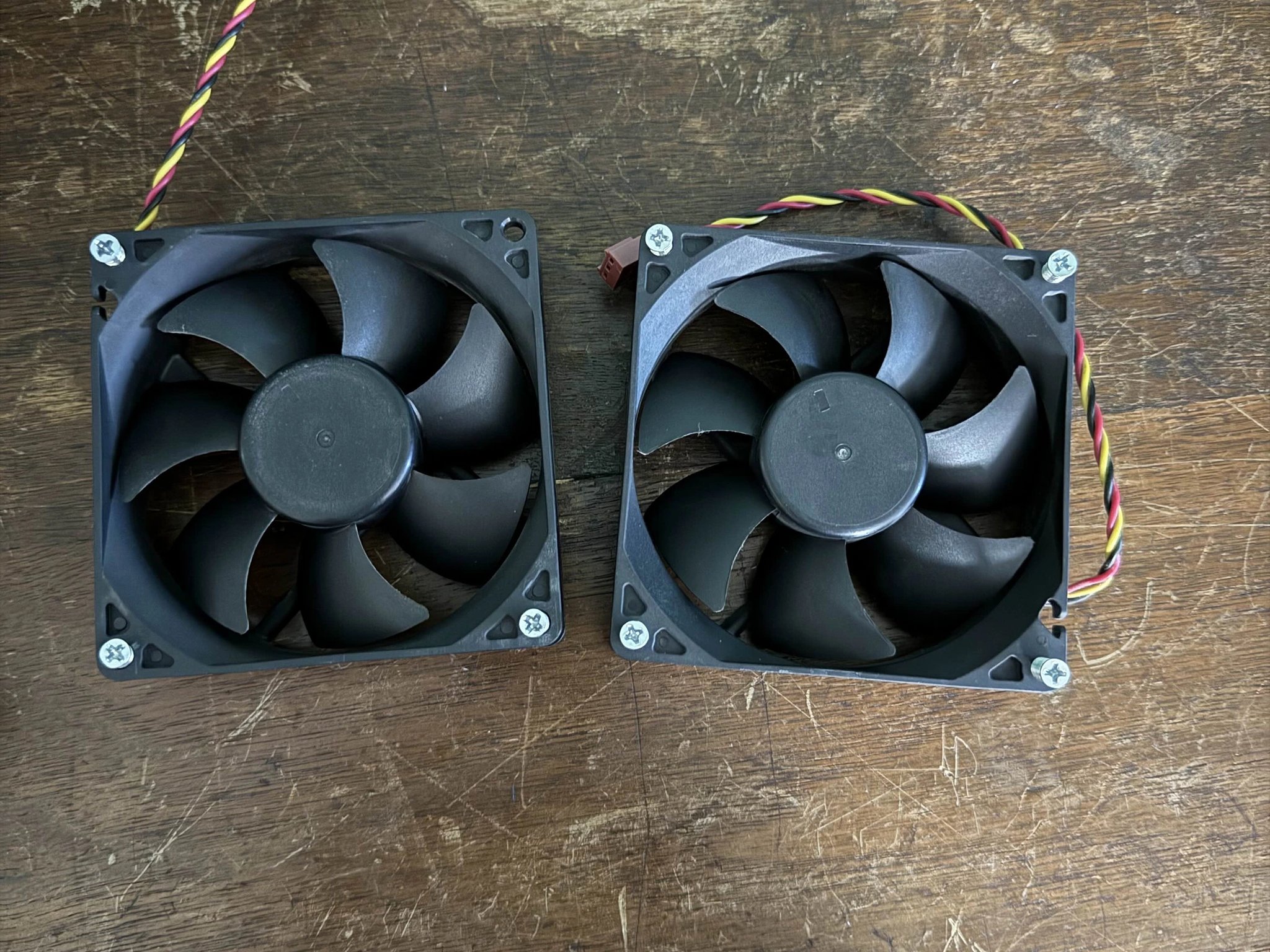 Standard Foxconn 92M Case Fan (set of 2)