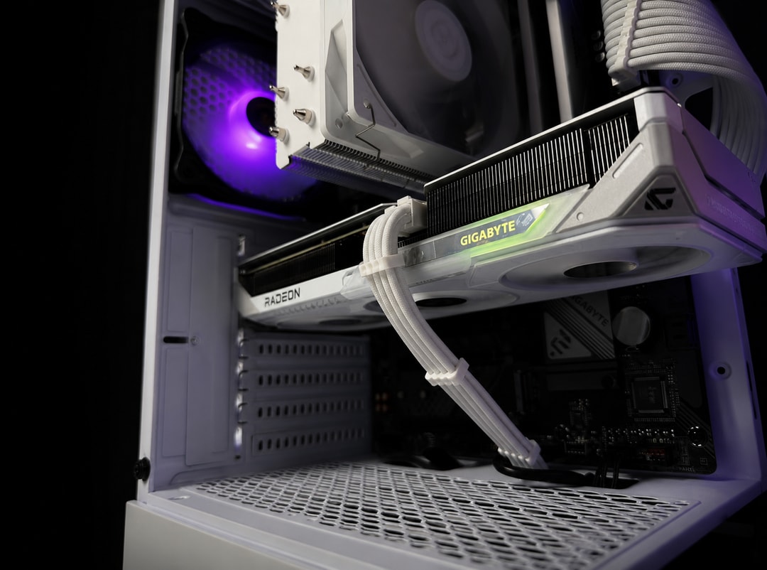 Arctic Gaming PC | RX9060XT, Ryzen 7 5700X | 16GB DDR4 | 1TB NVMe