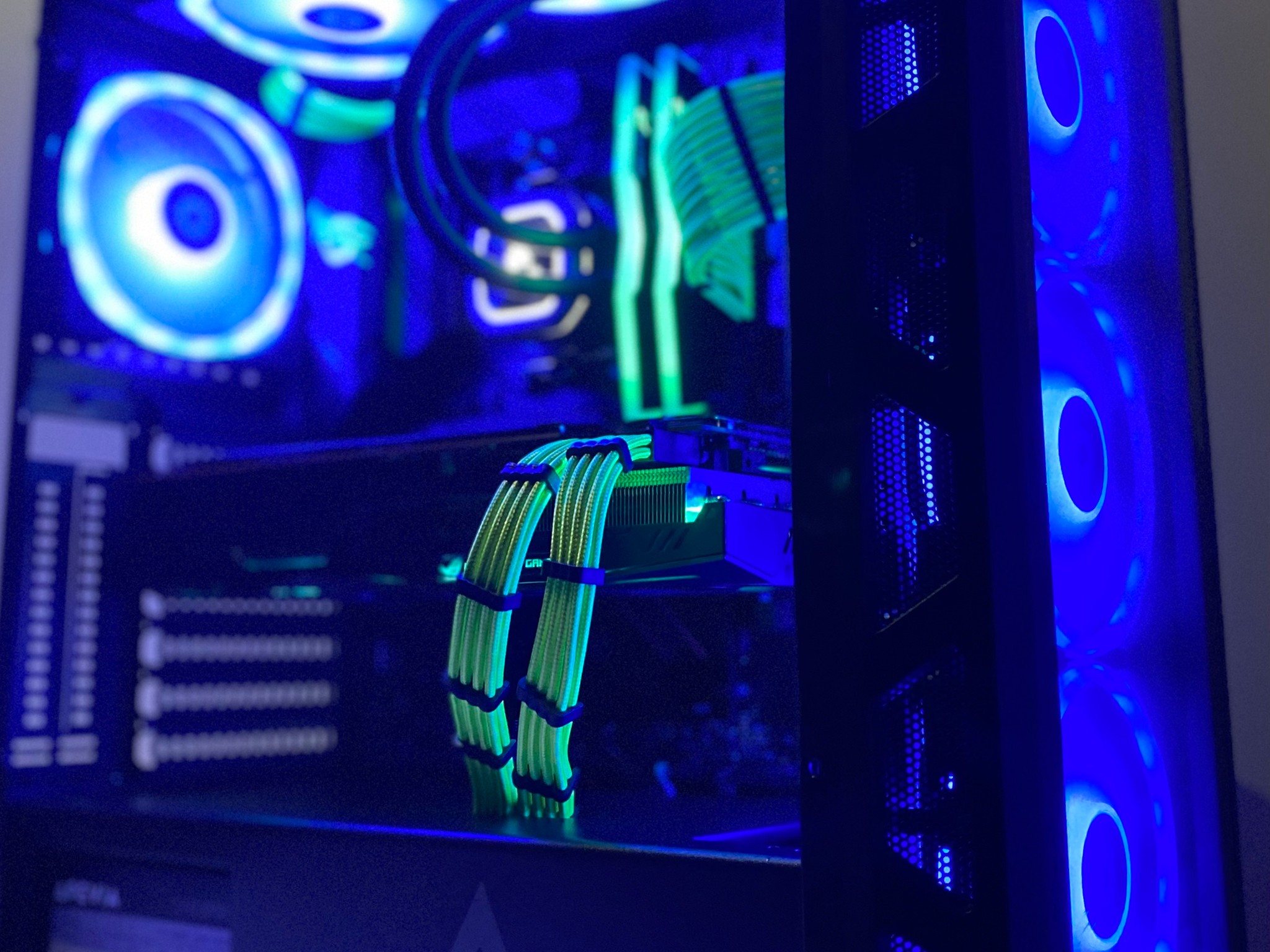 Very “Strix” Assassin🥷🔥|RX 5700XT| Ryzen 5@4GHz| 16GB DDR4(Warhawk)| 1TB NVMe SSD| Windows 11 Home