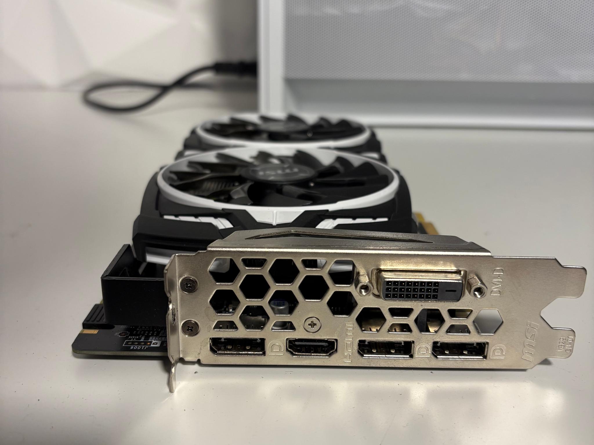 MSI GTX 1070 Ti Armor OC - 8GB GDDR5