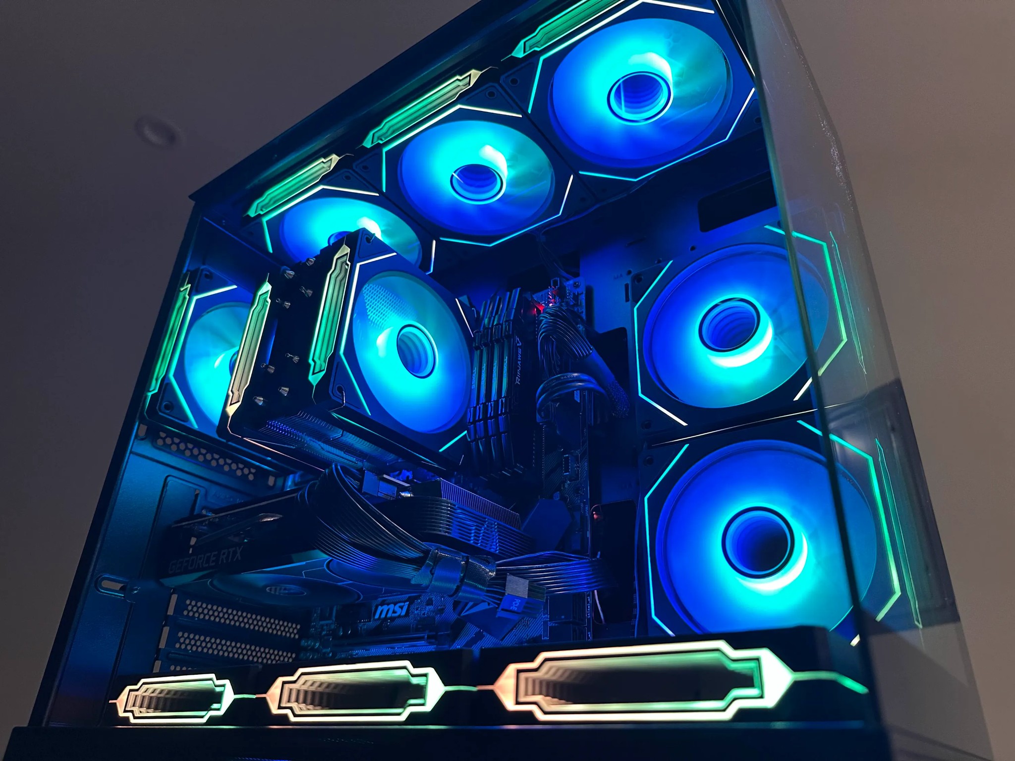 Powerful Gaming PC - Intel Core i7-9700K | ASUS NVIDIA RTX 3060 Ti | 32GB Ram | 1TB SSD | Win11