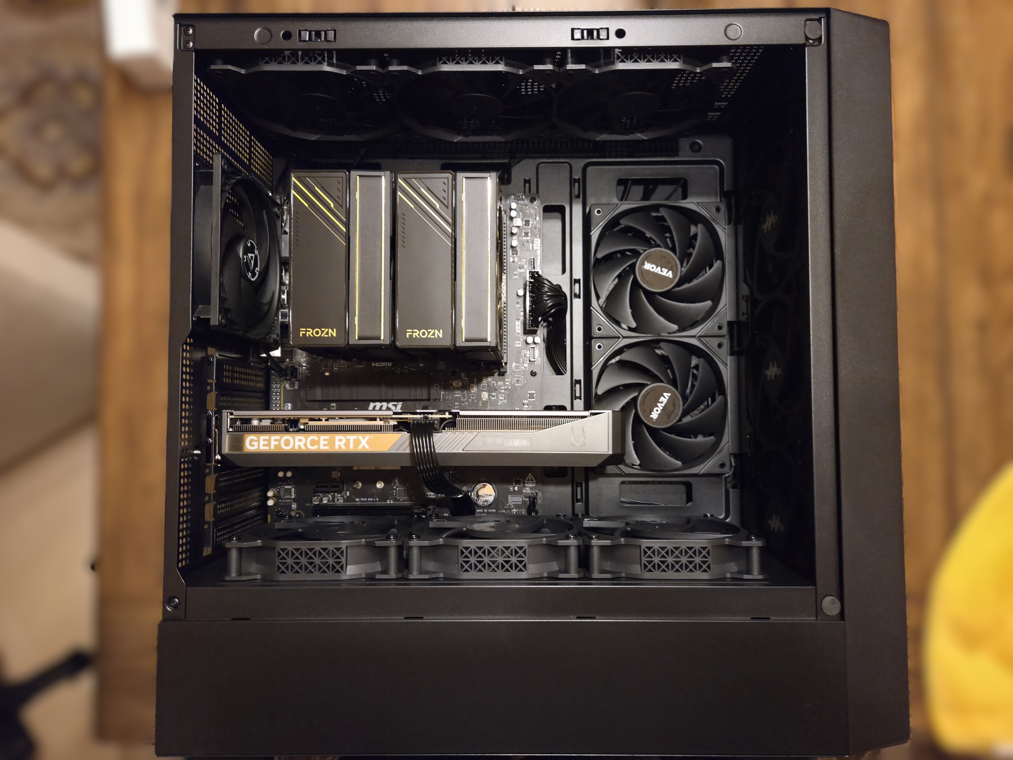 The Golden Flake! ✨ | RTX 5070 Gaming PC | Ryzen 5 9600X | 32GB DDR5 | 1TB NVMe | Windows 11 Pro