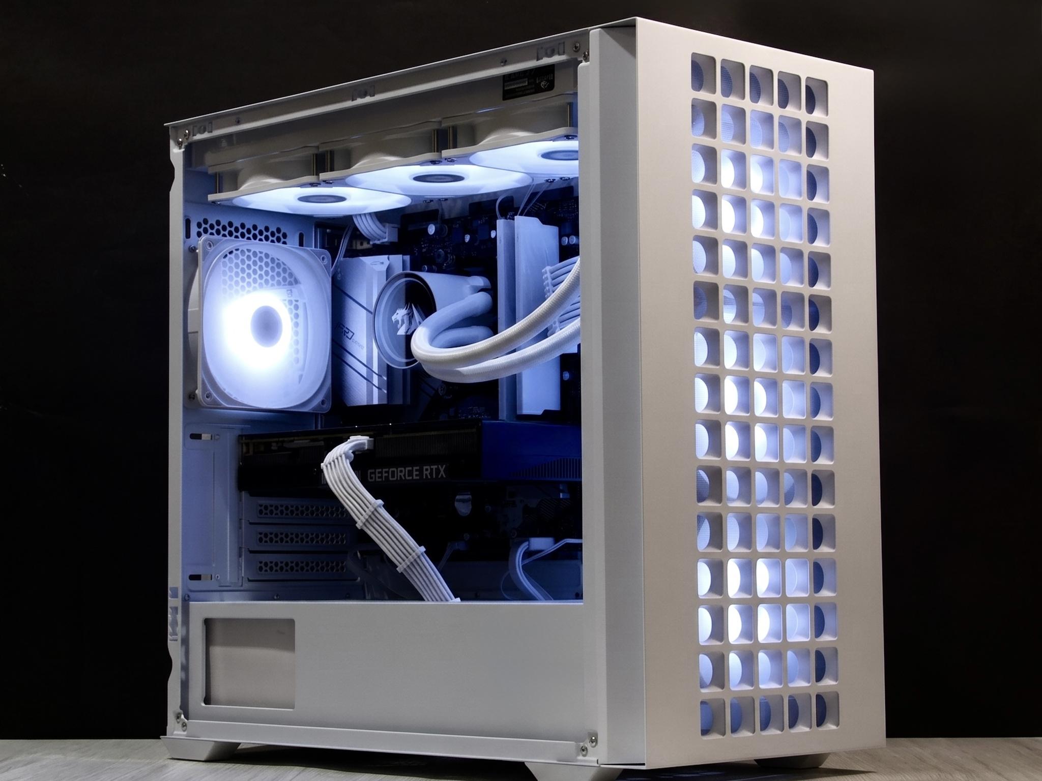 RTX 5070, Ryzen 7 5700X, 32GB DDR4, 1TB NVMe SSD, WiFi - Liquid Cooled Gaming PC