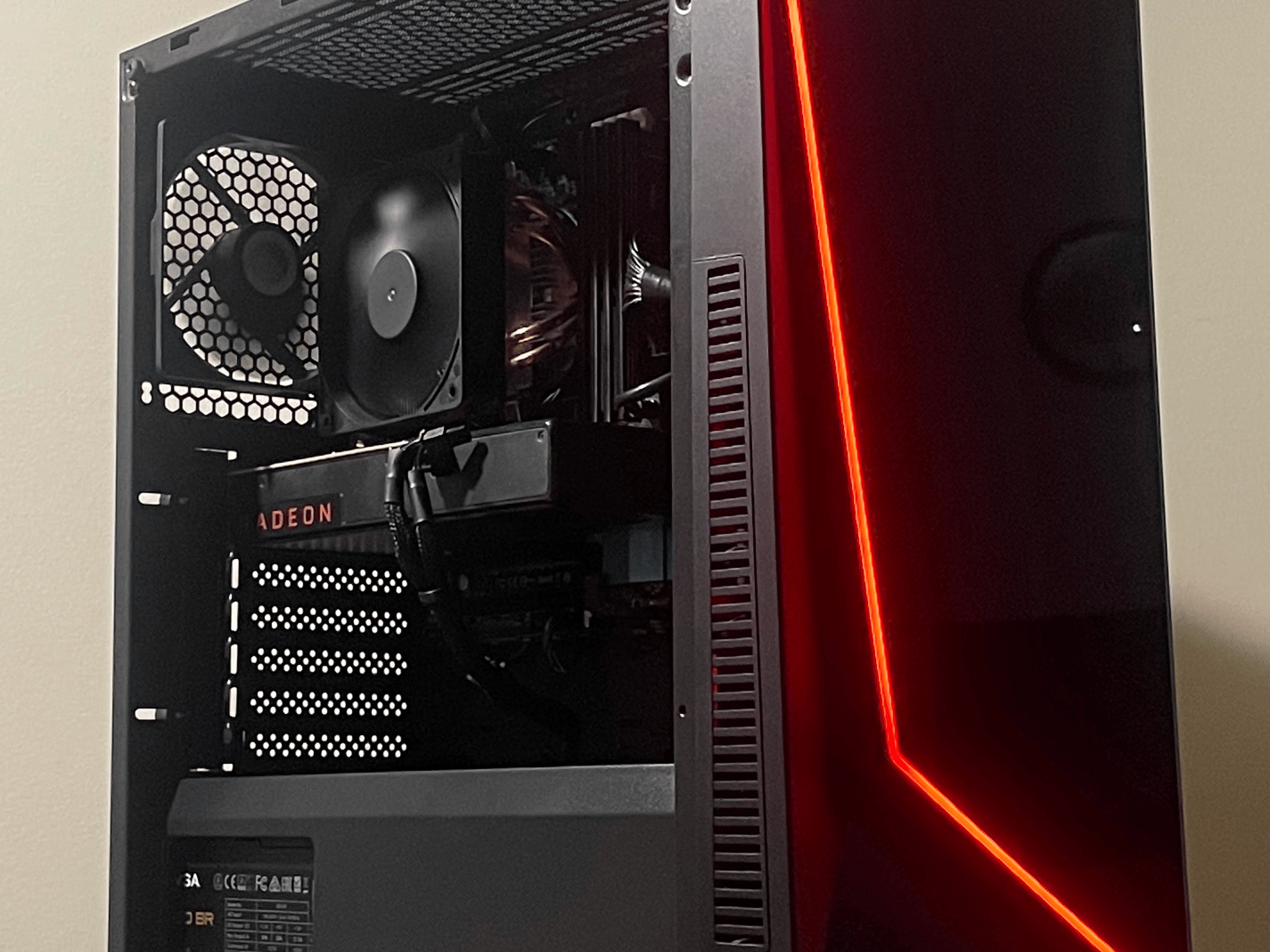Stinger🐝/Rx 570 4Gb, I5-4570 Budget Gaming PC