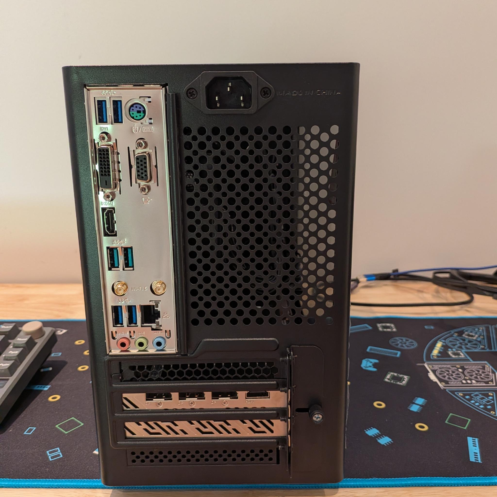 1440p Dream Machine - RX 7700 XT, Ryzen 5 5600X, 32 GB DDR4 RAM, 1TB SSD, SteamOS