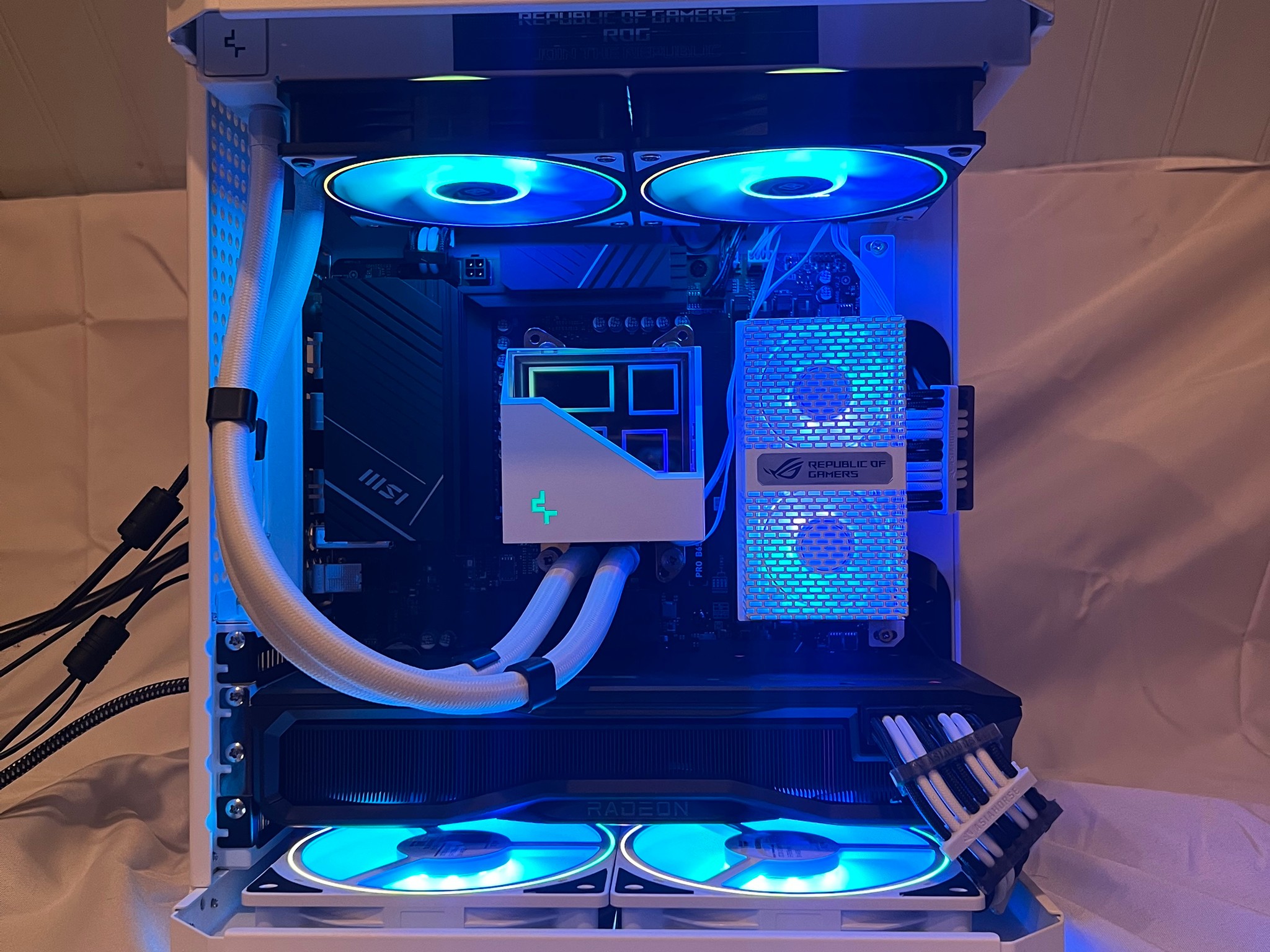 “Infinitum” 7900x, 7900xt, 64gb ddr5, 5tb, Wifi6E, 1300 watt PSU