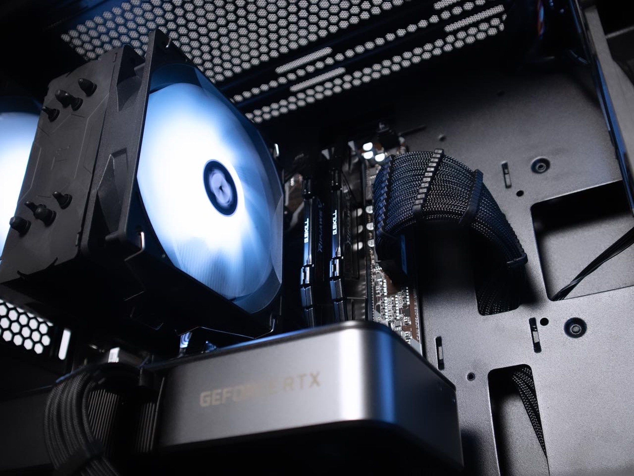 RTX 3070 | Ryzen 5 5600X | 1TB NVME | 16GB RAM