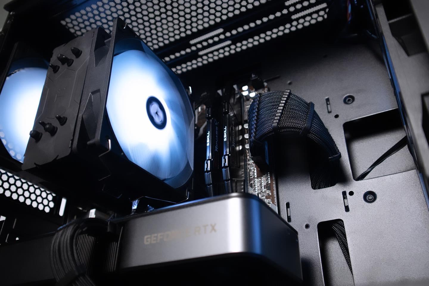 RTX 3070 | Ryzen 5 5600X | 1TB NVME | 16GB RAM