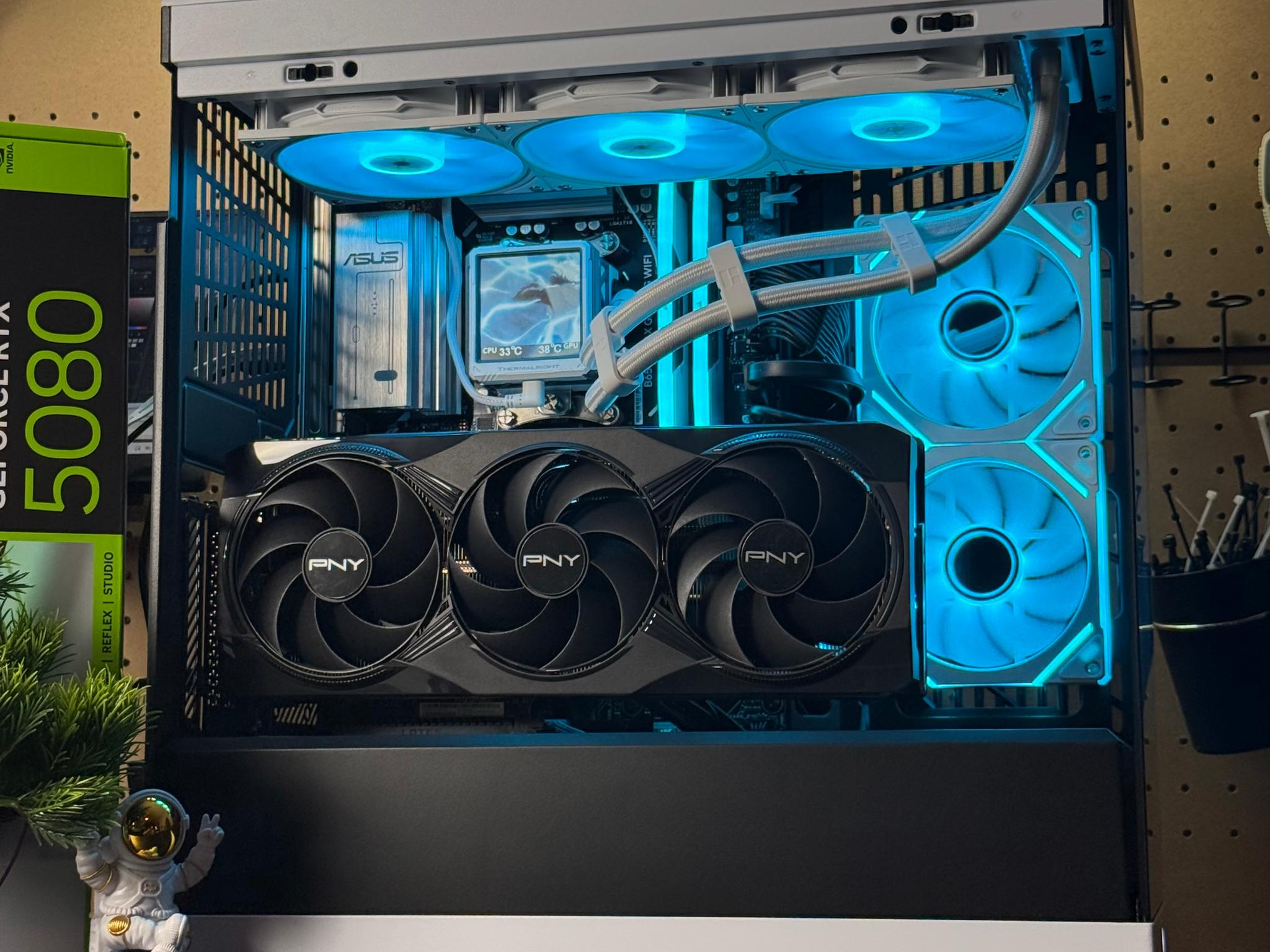 Brand New 4K Gaming PC | RTX 5080 | Ryzen 7 9800x3D | 32GB DDR5 | 4TB | Windows 11