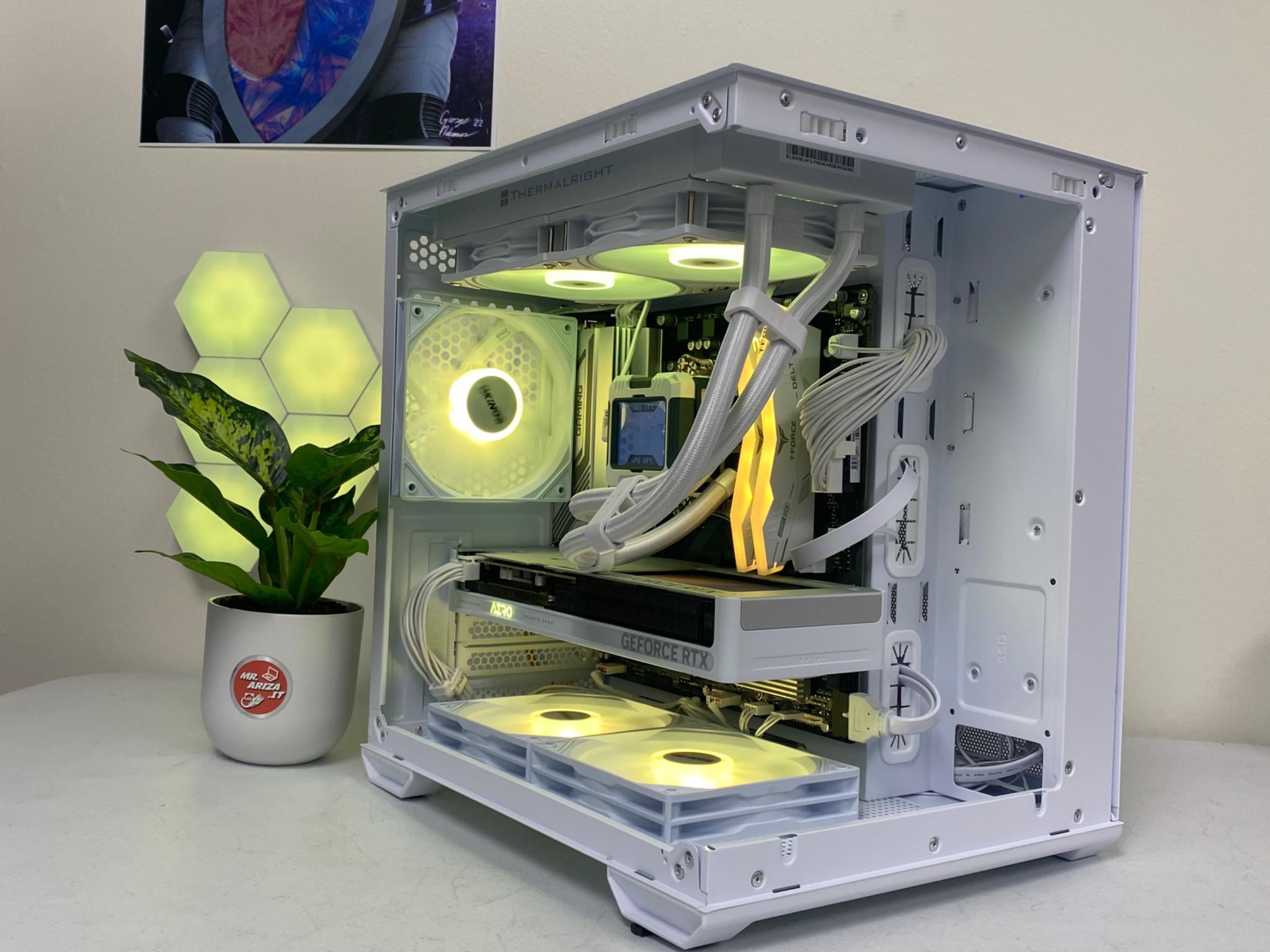 Aero Blaze - Ryzen 5 8400F - 32GB - 1TB - RTX 5060 (Updated)