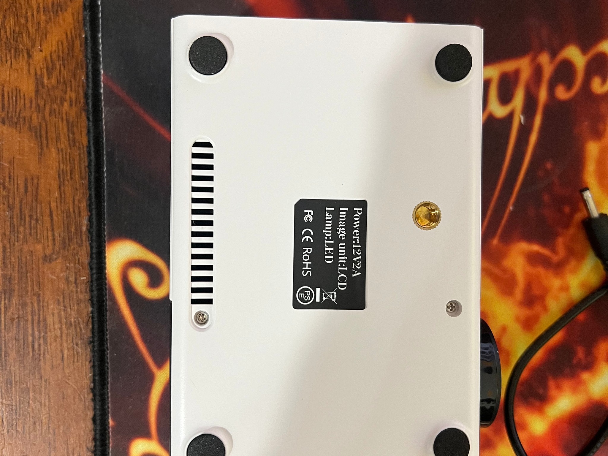 The Cheapest LCD Projector in the World