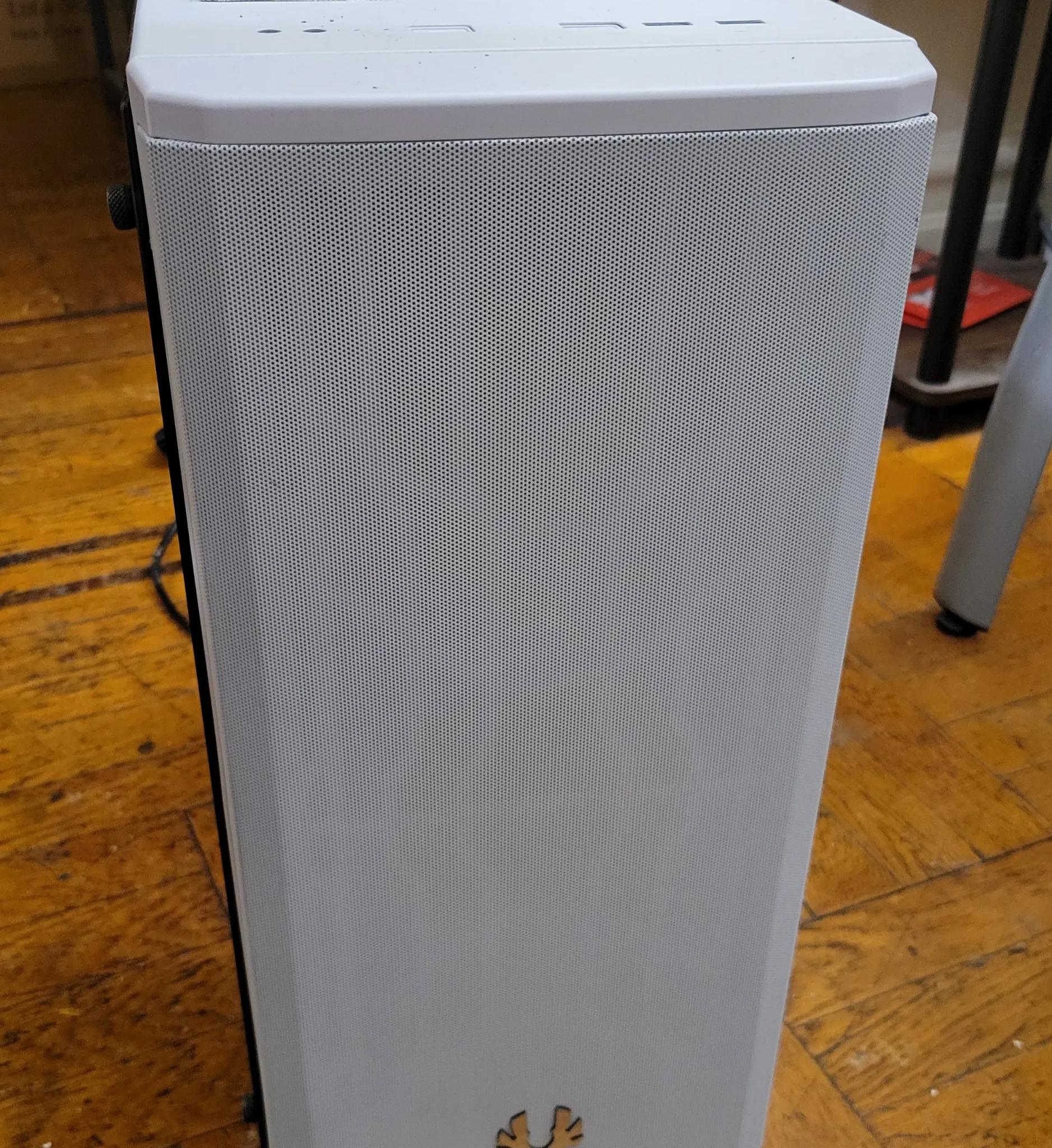 ASUS ROG Strix B550-E Gaming, AMD RYZEN 7 3700X 8-Core, PNY Geforce RTX 3060, 32GB RAM, 16TB storage