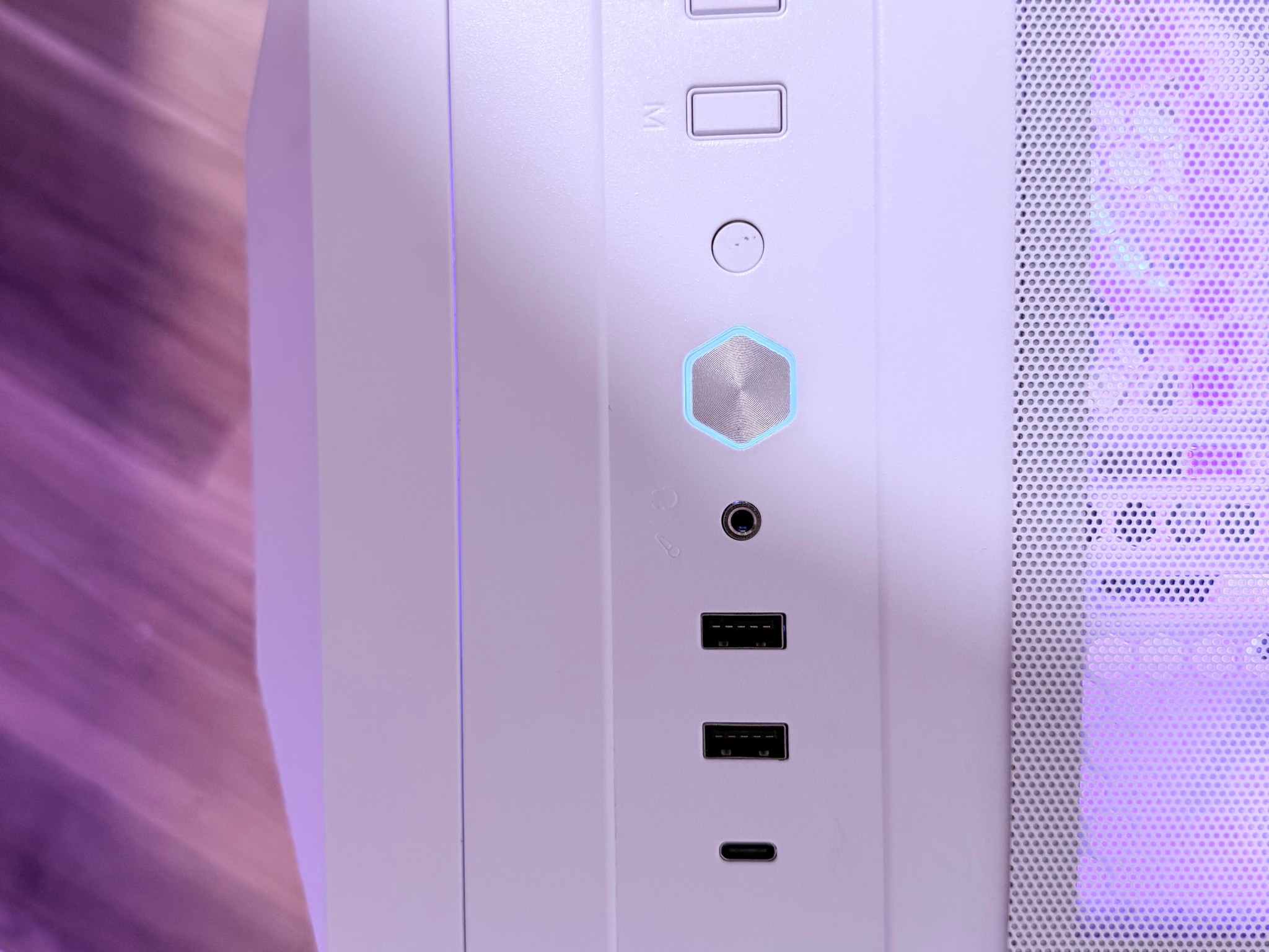 ❄️"Glacier Bloom"🌸| 1440p Gaming | RTX 4070 Ti 12GB | Intel i7 12700K | 32B DDR4 | 1tb NVME Storage