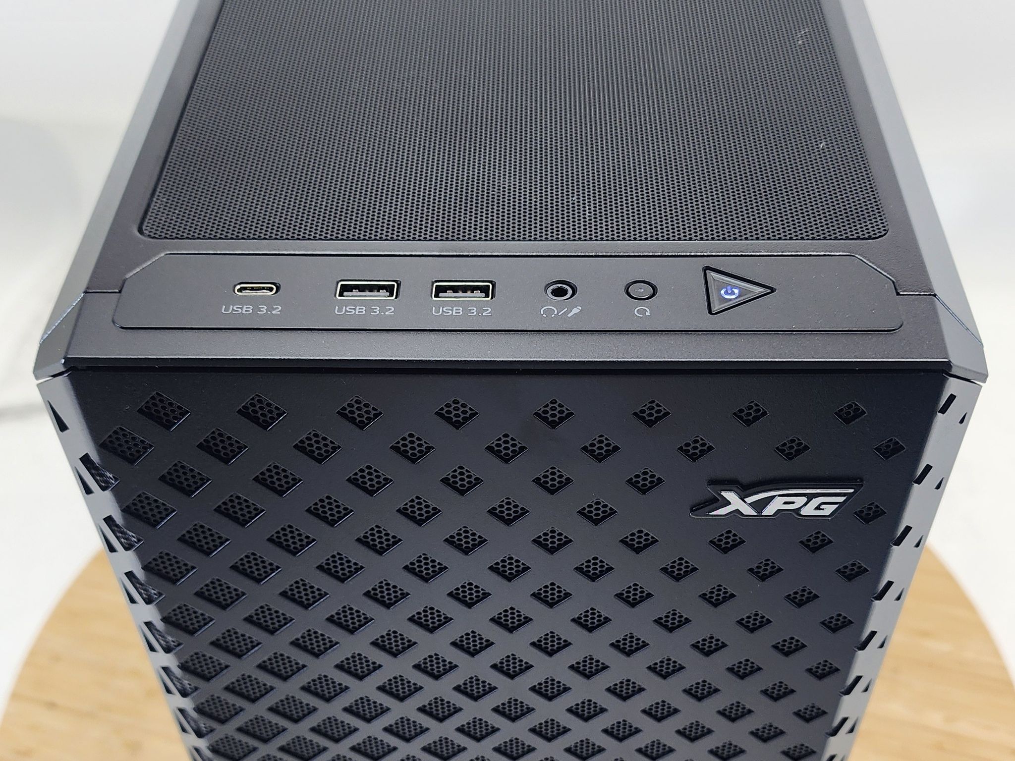 Gaming PC Ryzen 7 5700X 16GB RAM 500GB SSD RX 7600 8GB Windows 11 Computer