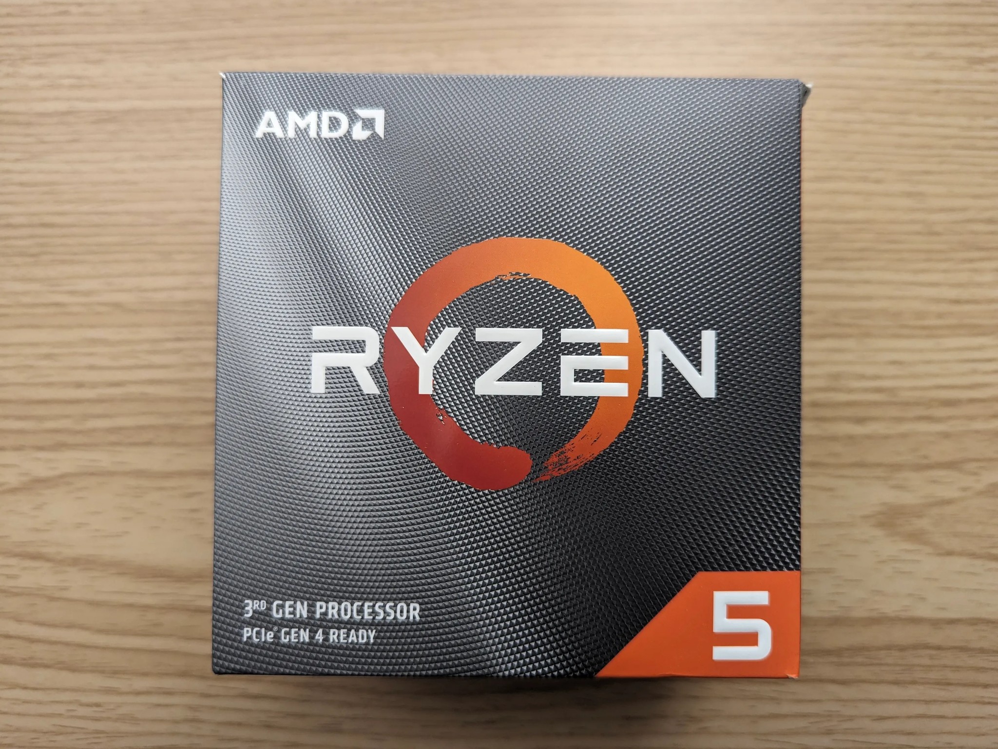 AMD Ryzen 5 3600 Processor (3.6GHz, 6 Cores, Socket AM4)