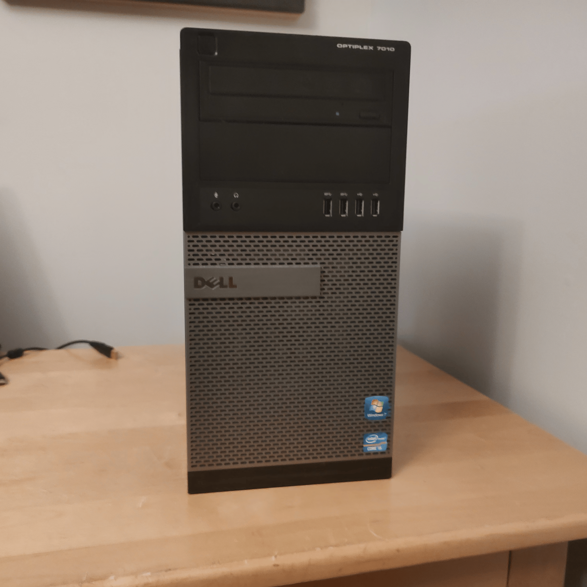 Entry Level Gaming PC - Core i5 8gb RAM RX 460 2gb 240gb SSD