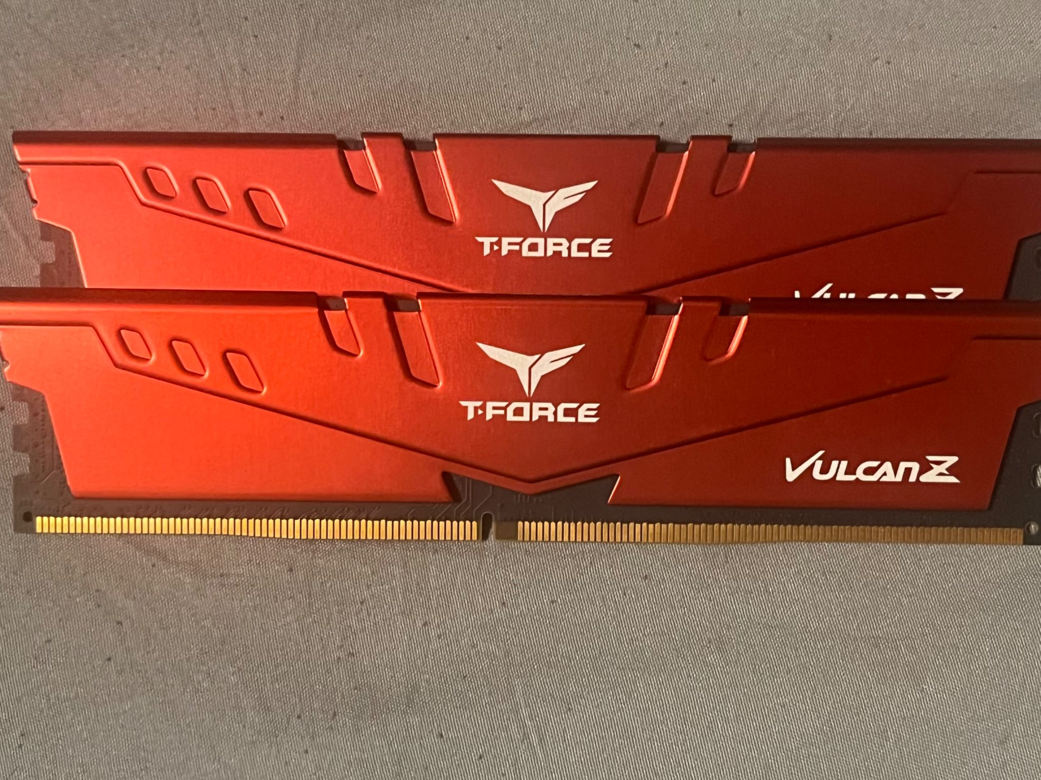 TFORCE VulcanZ DDR4 16GB 3200MHz