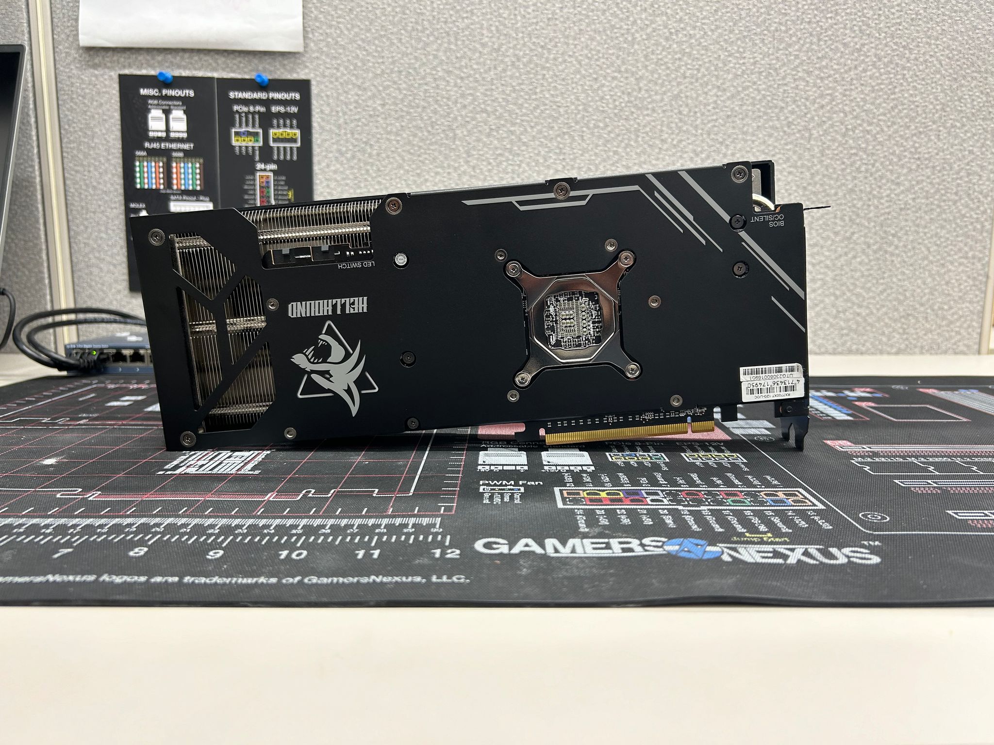 PowerColor Hellhound RX 7700XT 12GB
