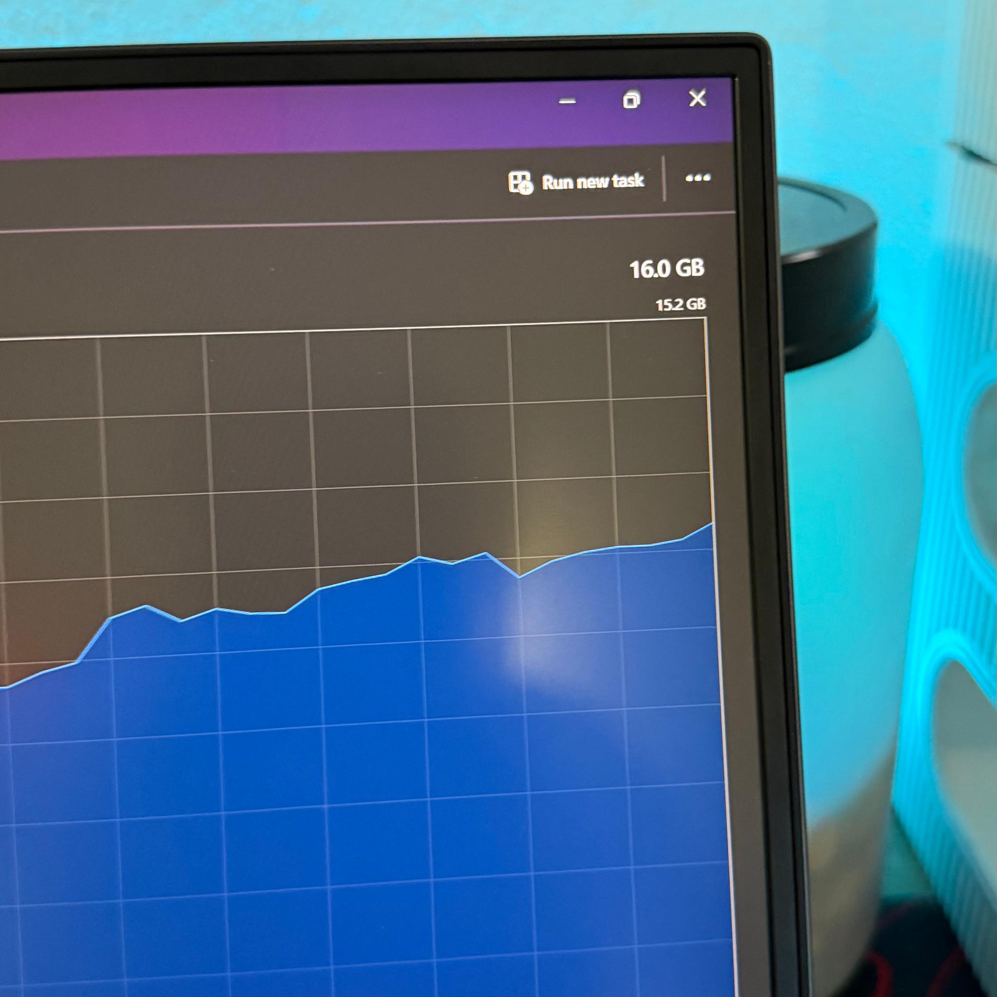 Lenovo Legion Slim 5 | RTX 4060 - Ryzen 7 7840HS - 16GB RAM
