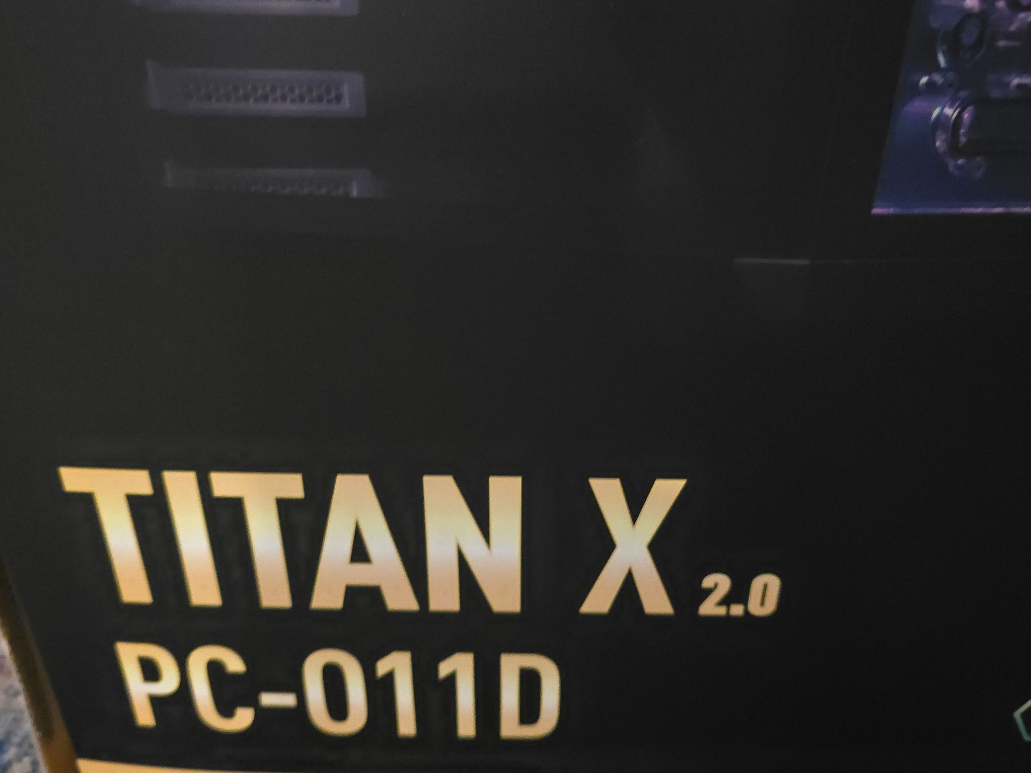 Lian Li Titan X O11D Case with built in Reservoir/Pump and 1 TB WD Gen 4 NVME (Read Description)
