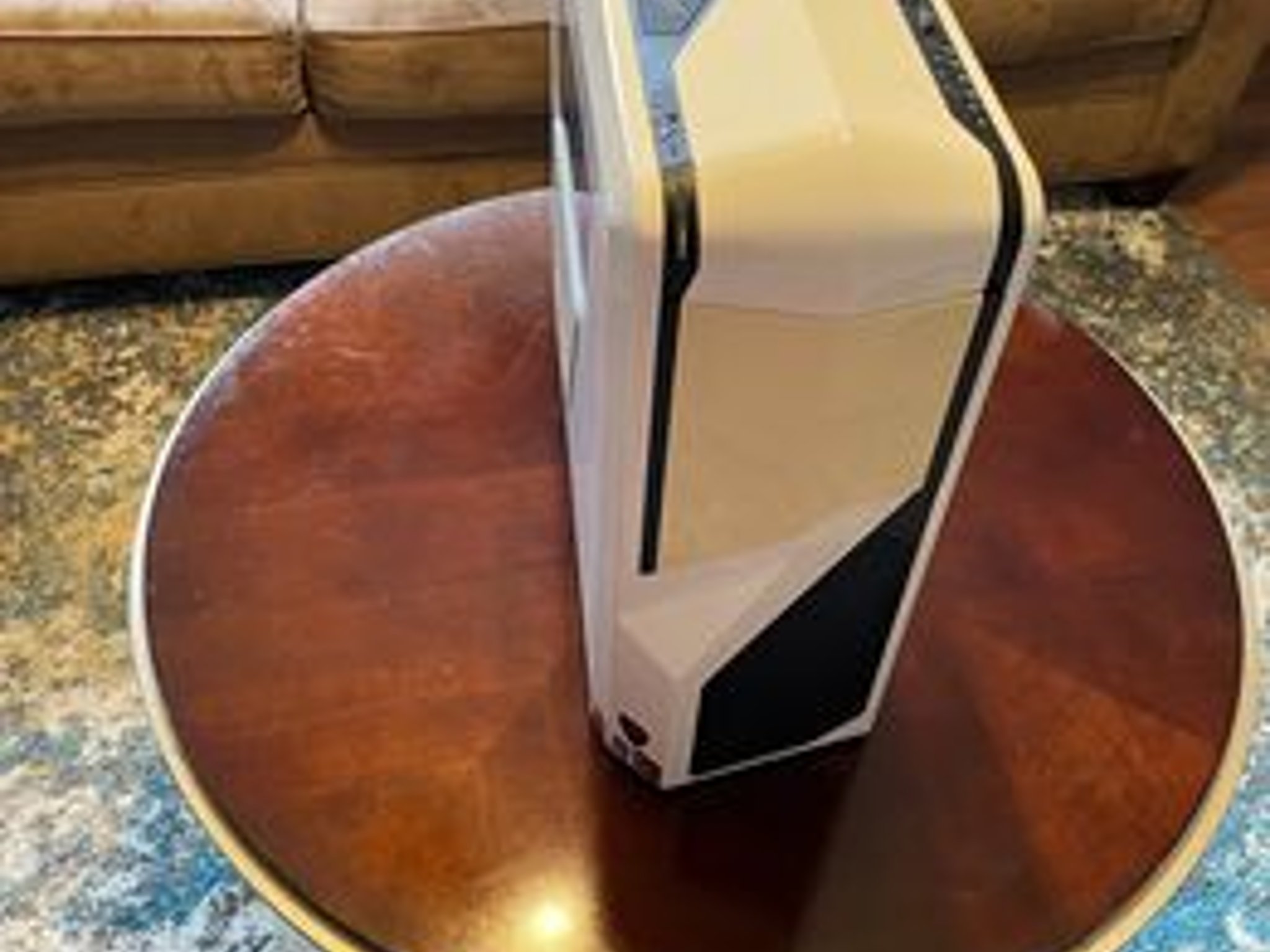 Unique Case Custom PC with EVGA SuperClocked black edition 1070