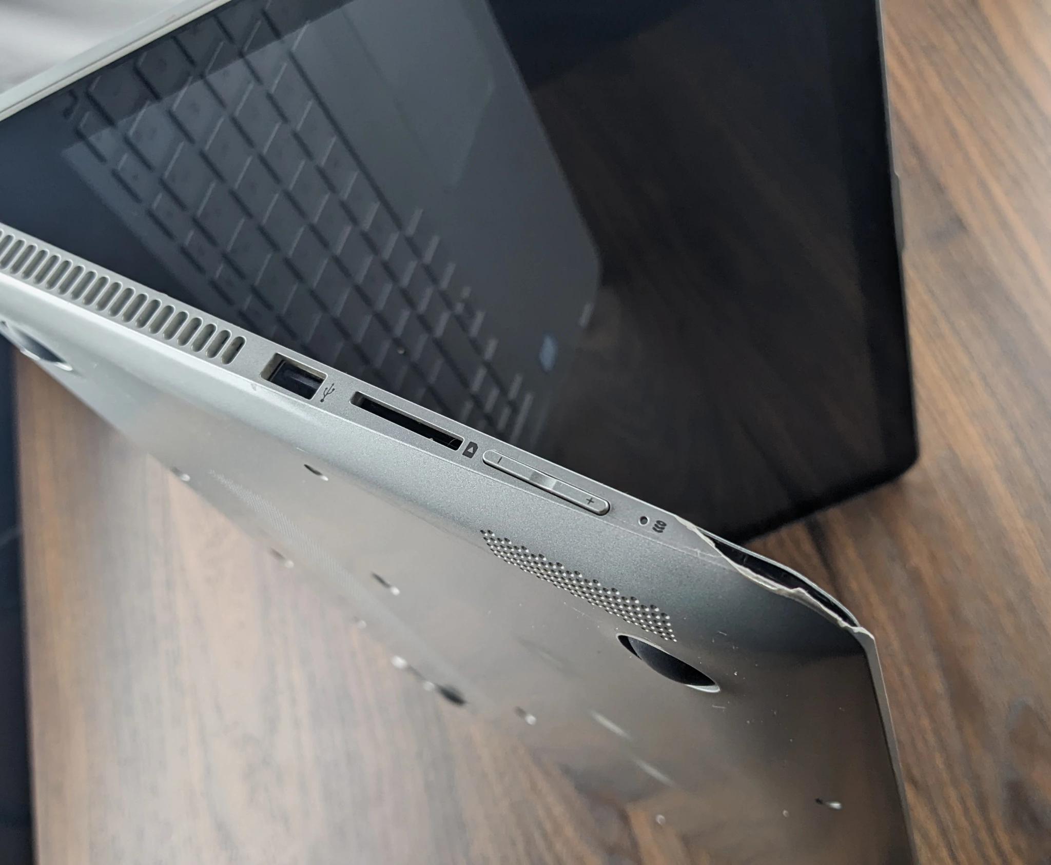 DENT AND DING SPECIAL!!! 15.6" HP Envy x360 2 in 1, i7-6500u, GeForce 930m, 8GB Ram, 240GB SSD.