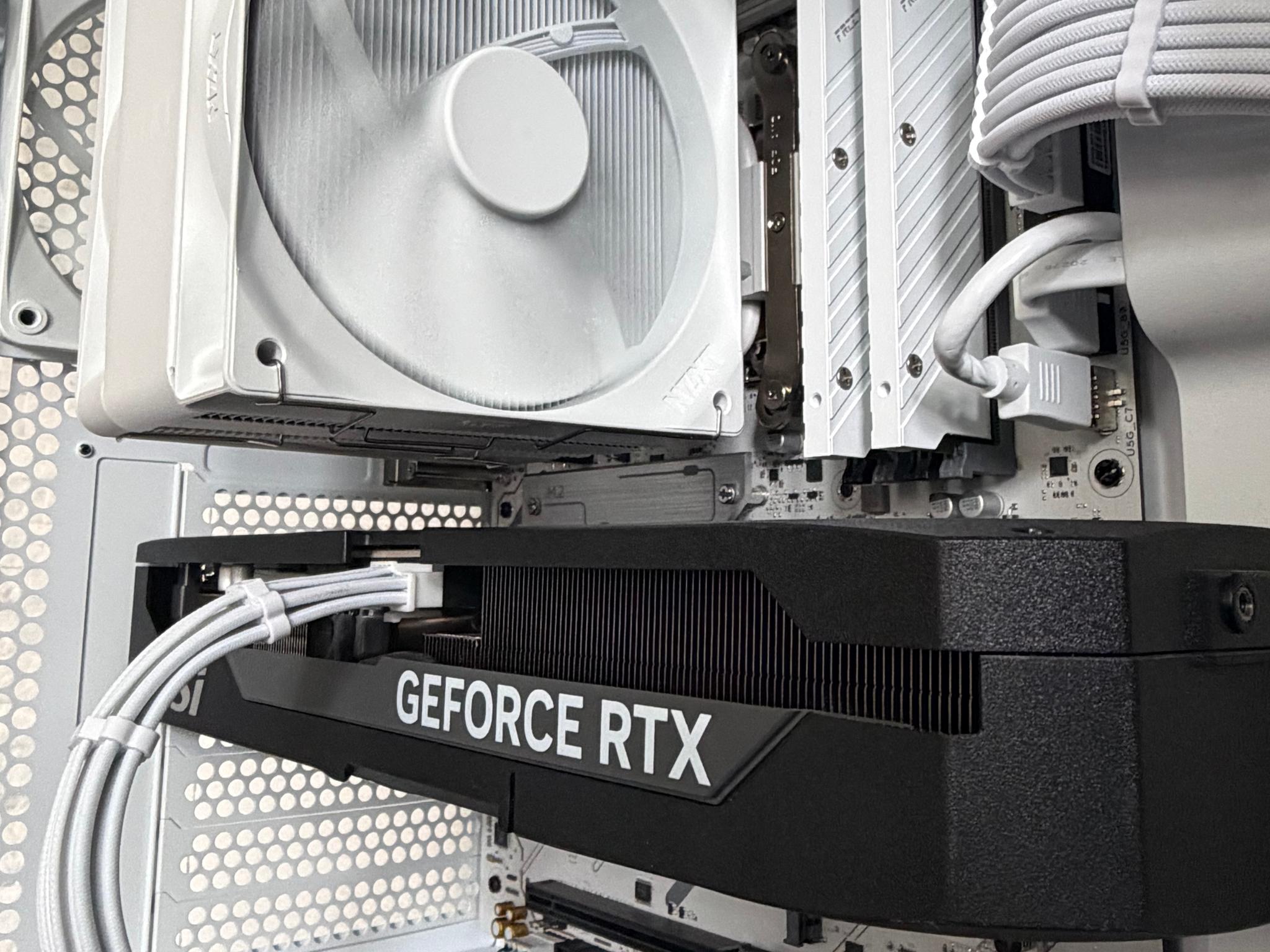 ❄️ Project Snowstorm ❄️ | RTX 5070 Ti | Ryzen 7 7800X3D | 32GB DDR5-7000 | 📶 Wi-Fi& Bluetooth Ready
