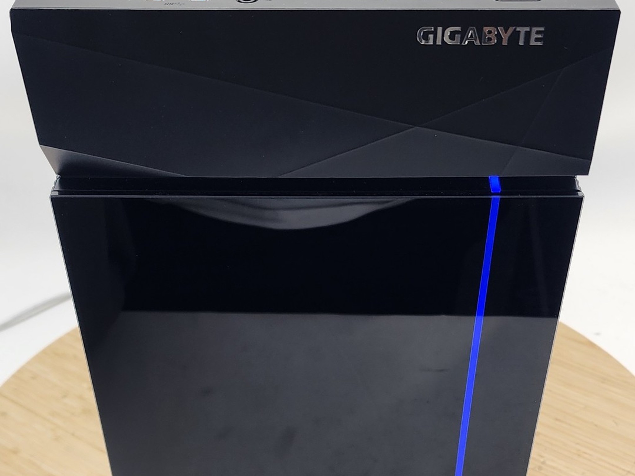 Gaming PC Ryzen 7 7700 32GB RAM 2TB SSD RX 7900 XT 20GB Windows 11 Computer