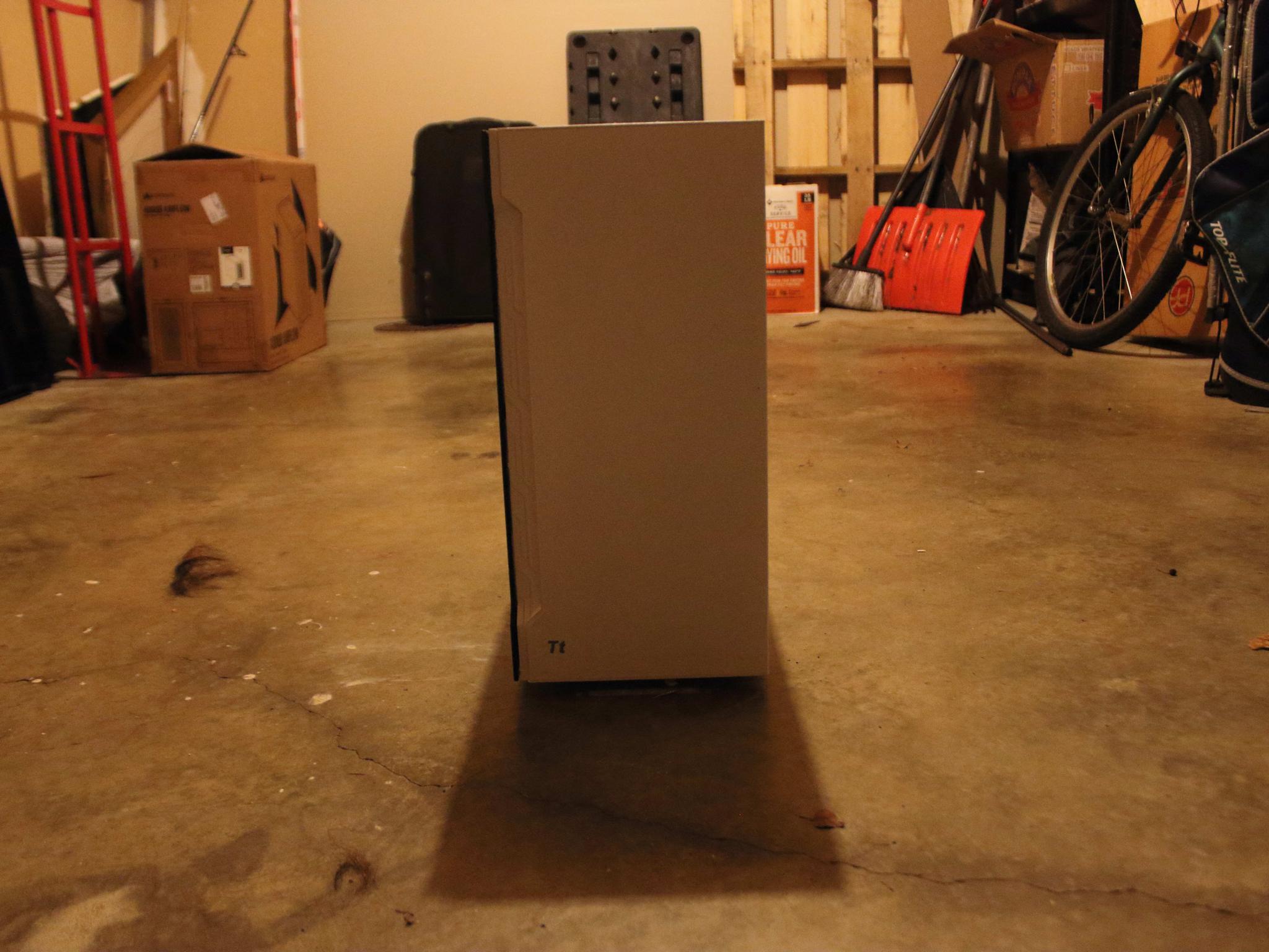 Thermaltake H200 Tempered Glass Snow Edition RGB Mid Tower PC Case
