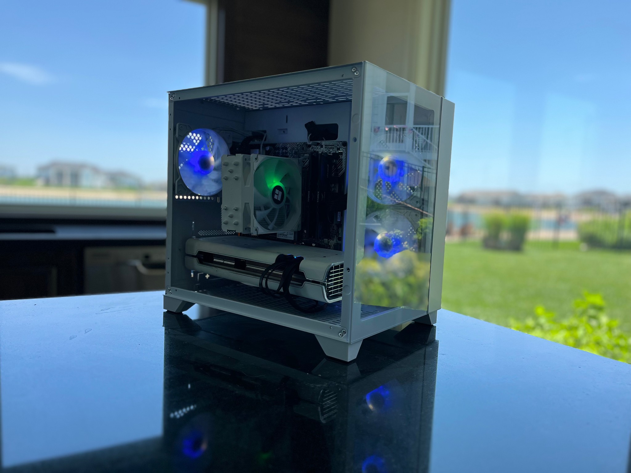 🕹️ Ultimate Bang For Your Buck Gaming PC 🕹️ Custom RX 5700-XT, Ryzen 5 3600, 16GB RAM, 512GB SSD