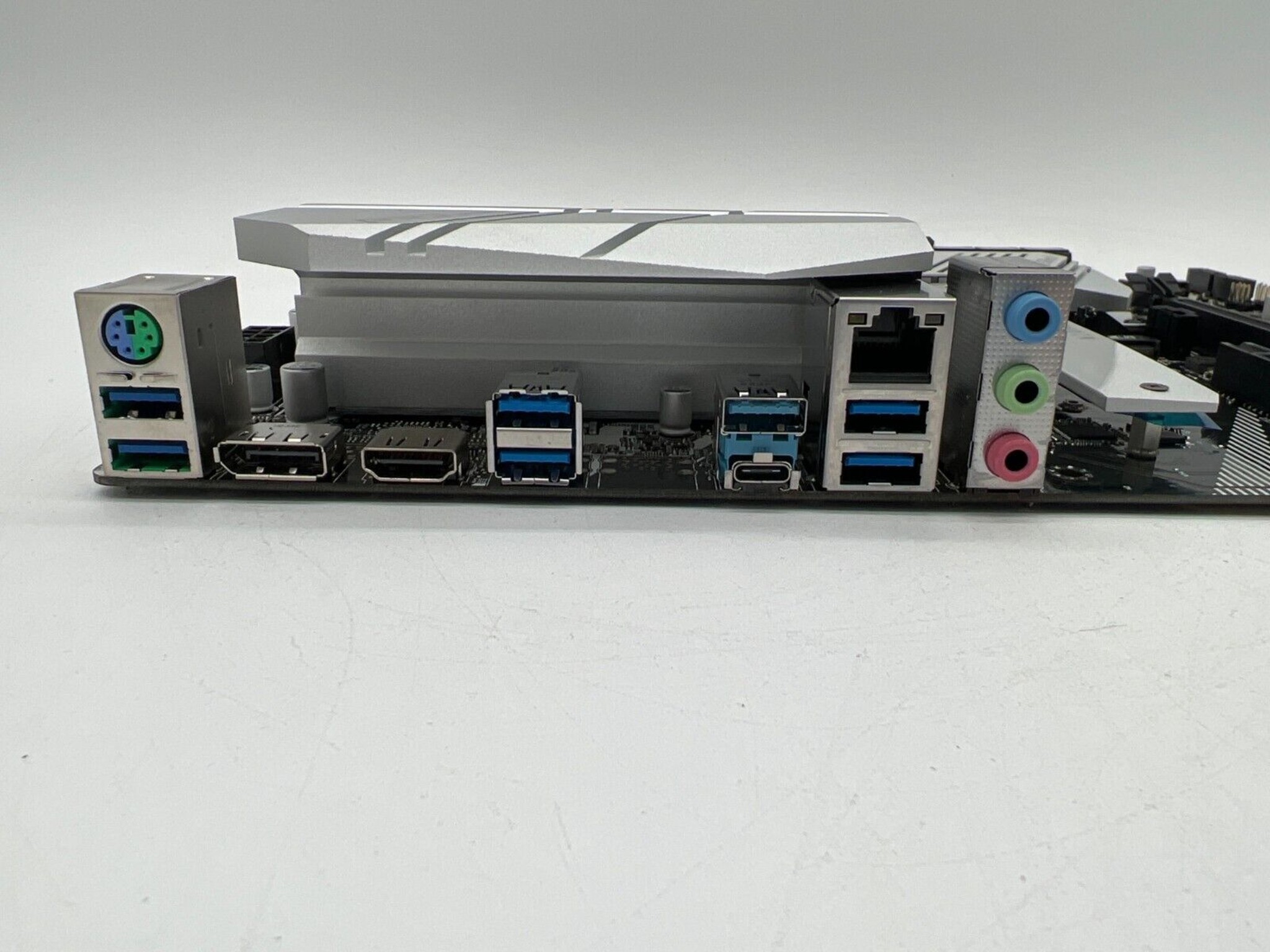 Pre-owned ASRock X570 Pro 4 AMD AM4 DDR4-SDRAM Motherboard