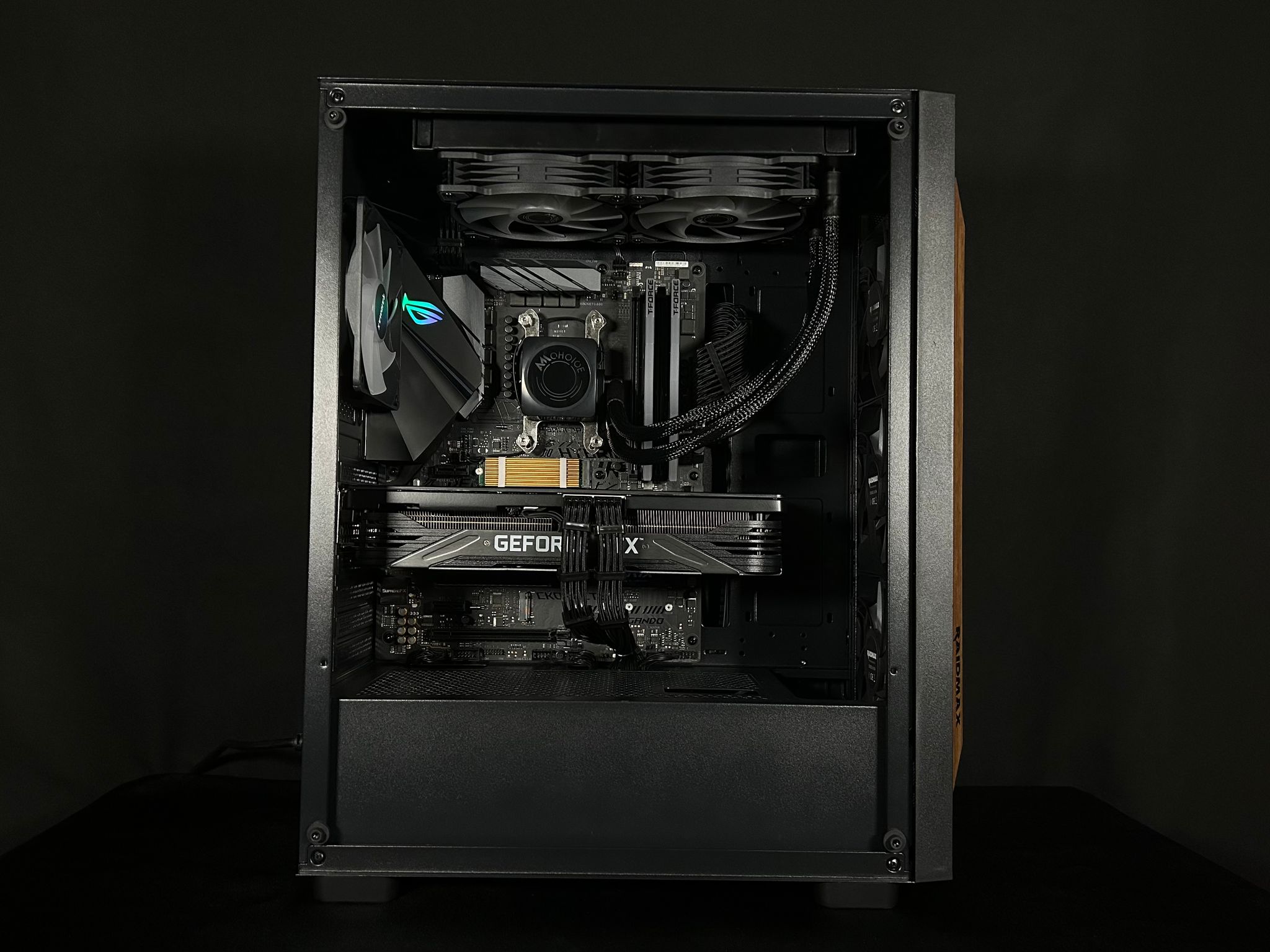 The Gentleman🥃♟️ | RTX 3070 | Ryzen 5 5600X | 16GB DDR4 | 1440p Gaming PC