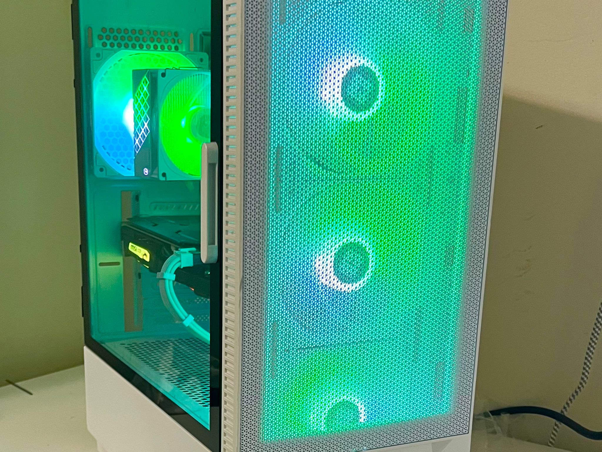 🎮 Affordable Entry Level RGB Gaming & Work PC – Great for 1080p Gaming 💻