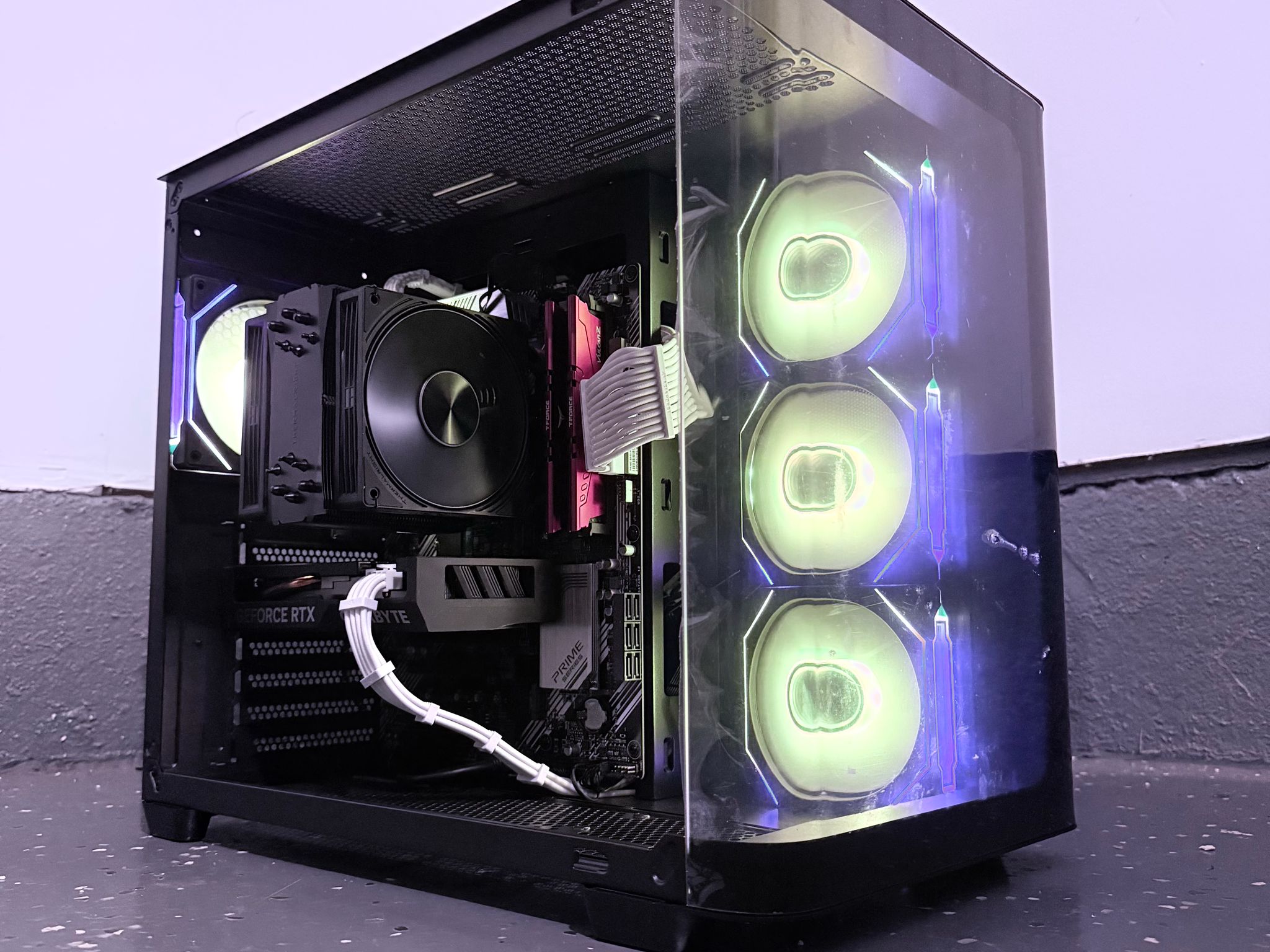 ⚫️"Neon Revenant"🌈 | 1080p Gaming | RTX 4060 | Ryzen 5 5500 | 16GB Ram | 1TB SSD | Free Shipping