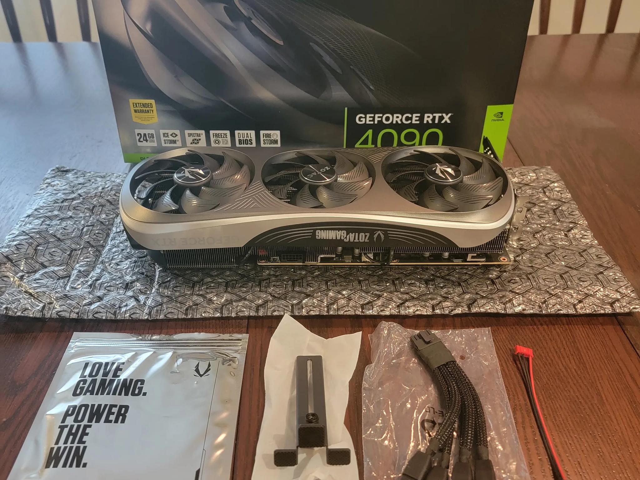 Zotac Trinity OC 4090 24GB LIKE NEW