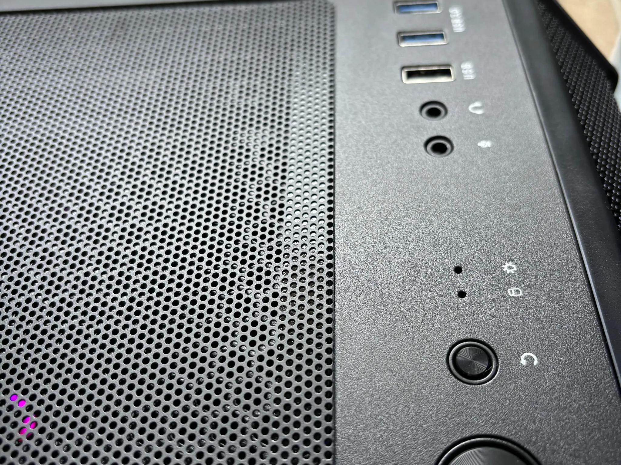 GAMING PC i5 8GB NVIDIA GTX 660 RGB Lighting RGB Fans Computer