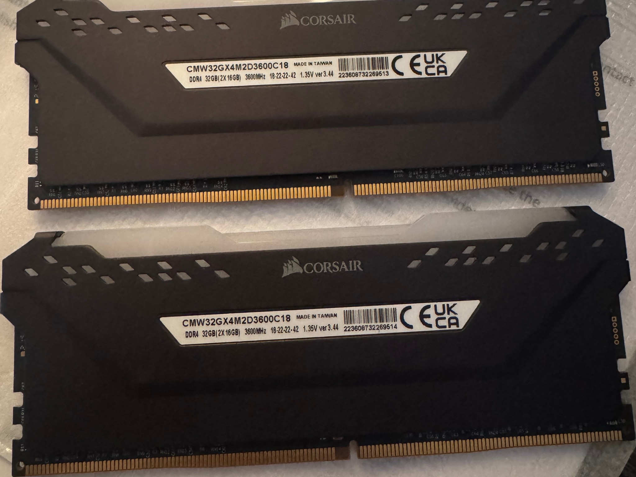 32GB Corsair Vengeance RGB PRO (2 x 16GB) DDR4 DRAM 3600MHz CL18 Memory Kit — Black