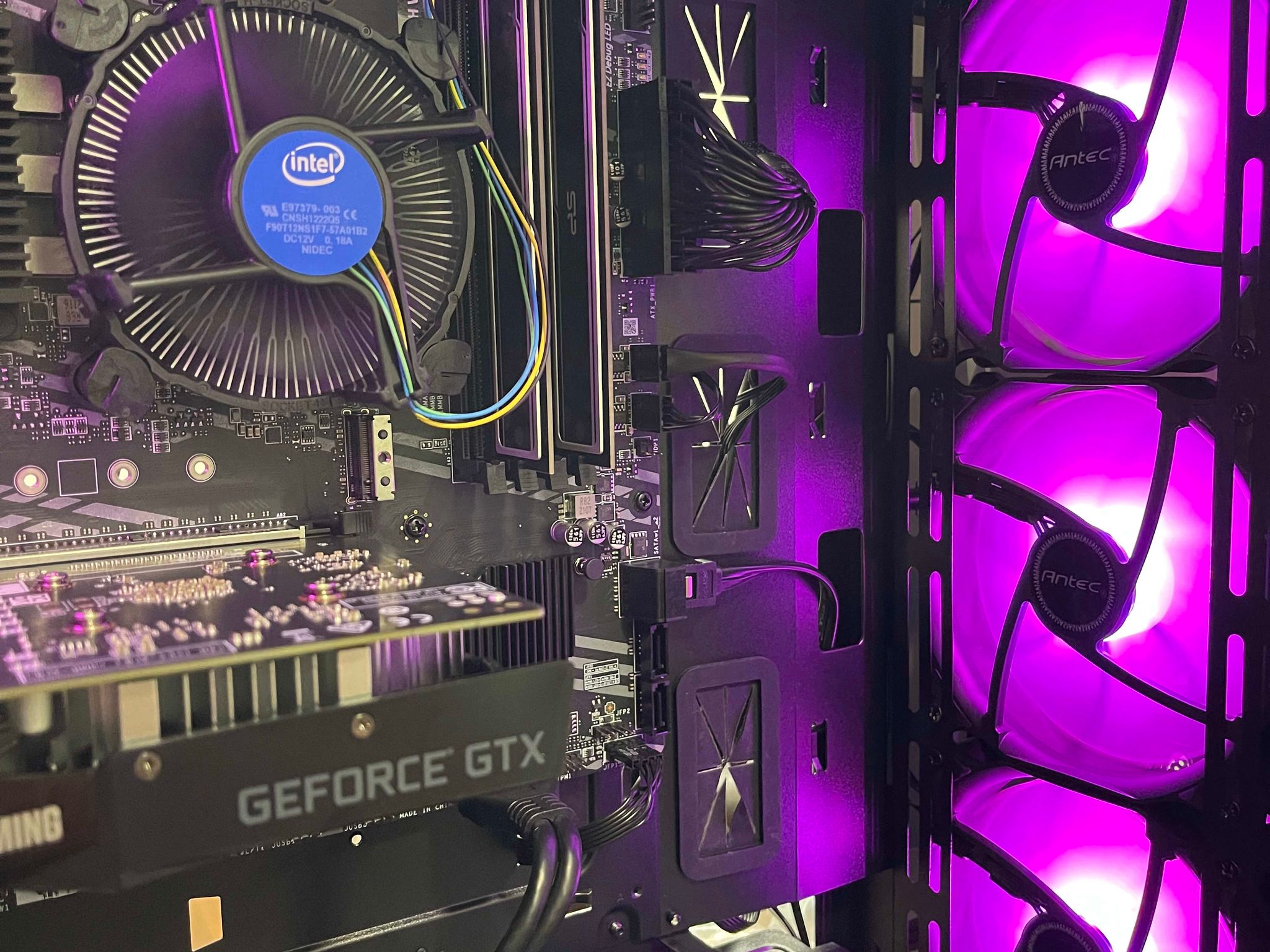 Custom Gaming PC